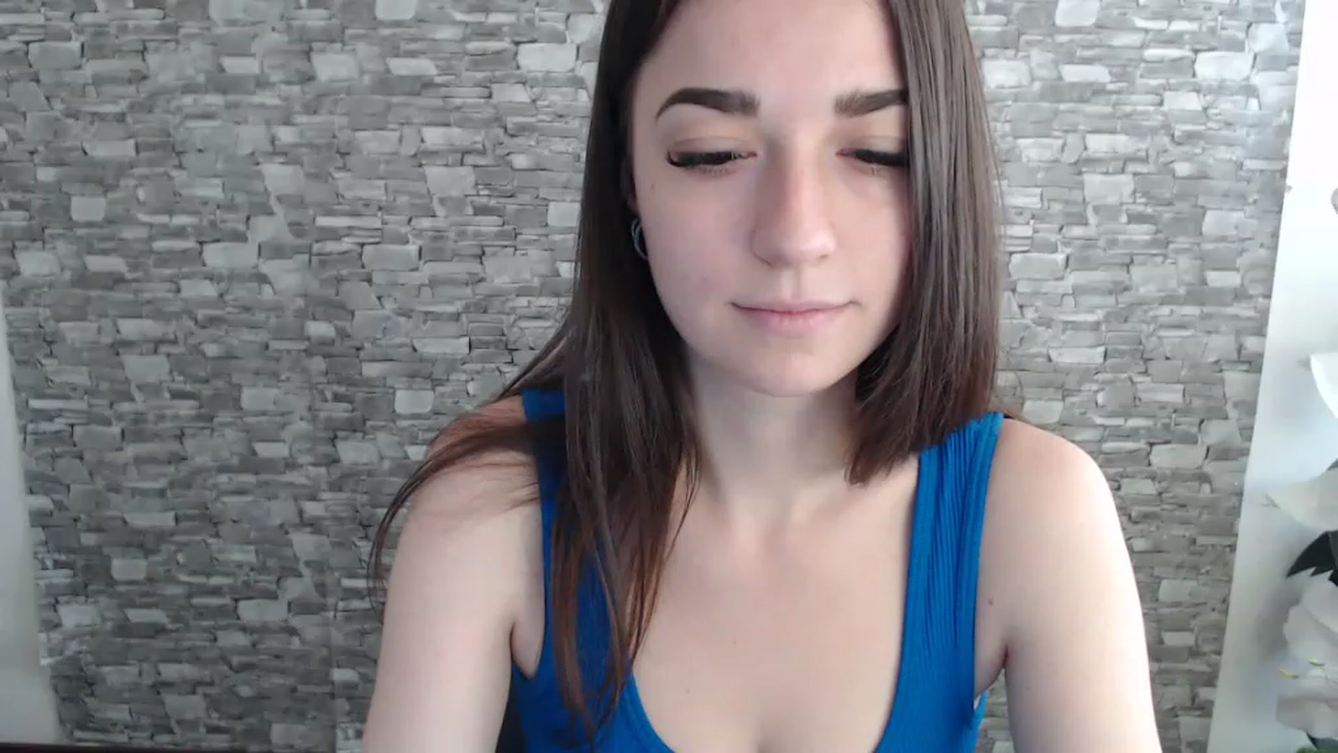 Gallery image thumbnail from Eva_Eldis's myfreecams stream on, 07/26/2023, 10:25 image 3 of 20