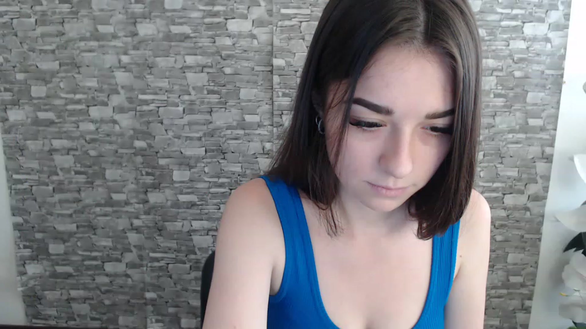 Gallery image thumbnail from Eva_Eldis's myfreecams stream on, 07/26/2023, 10:25 image 15 of 20