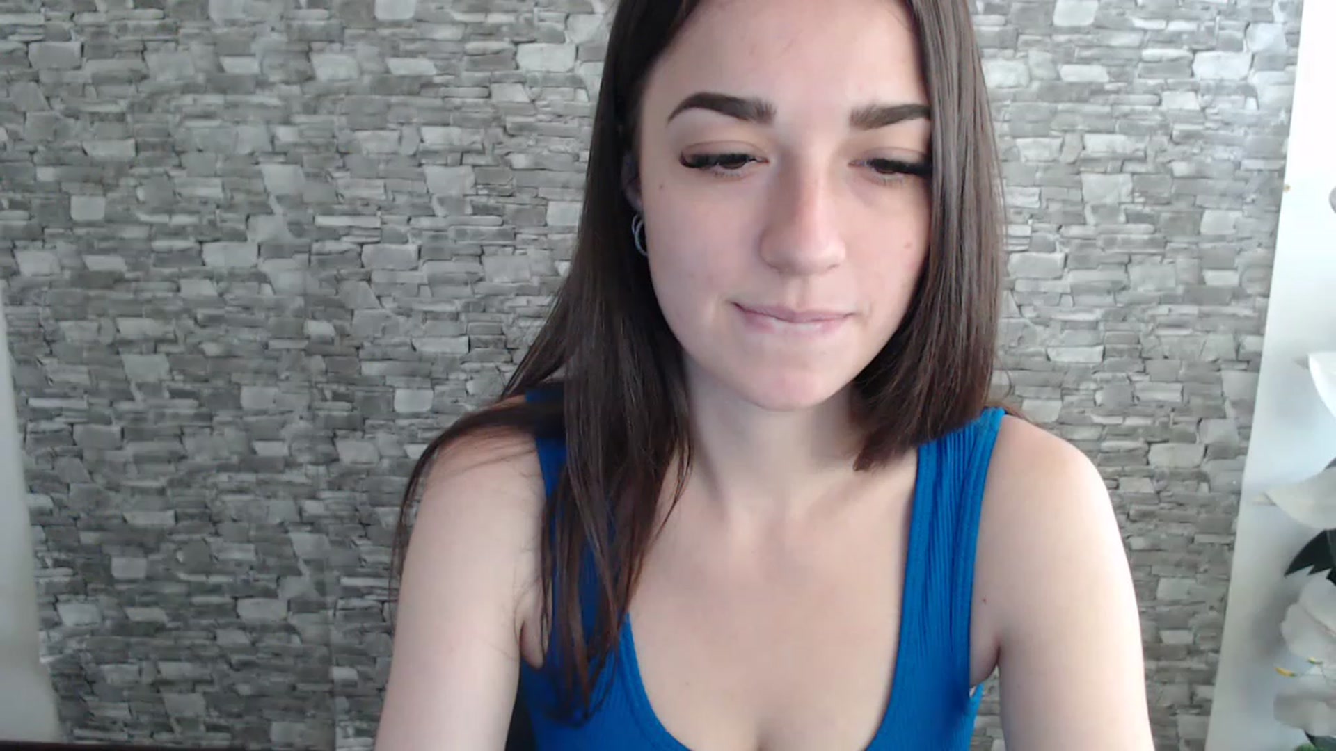 Gallery image thumbnail from Eva_Eldis's myfreecams stream on, 07/26/2023, 10:25 image 1 of 20