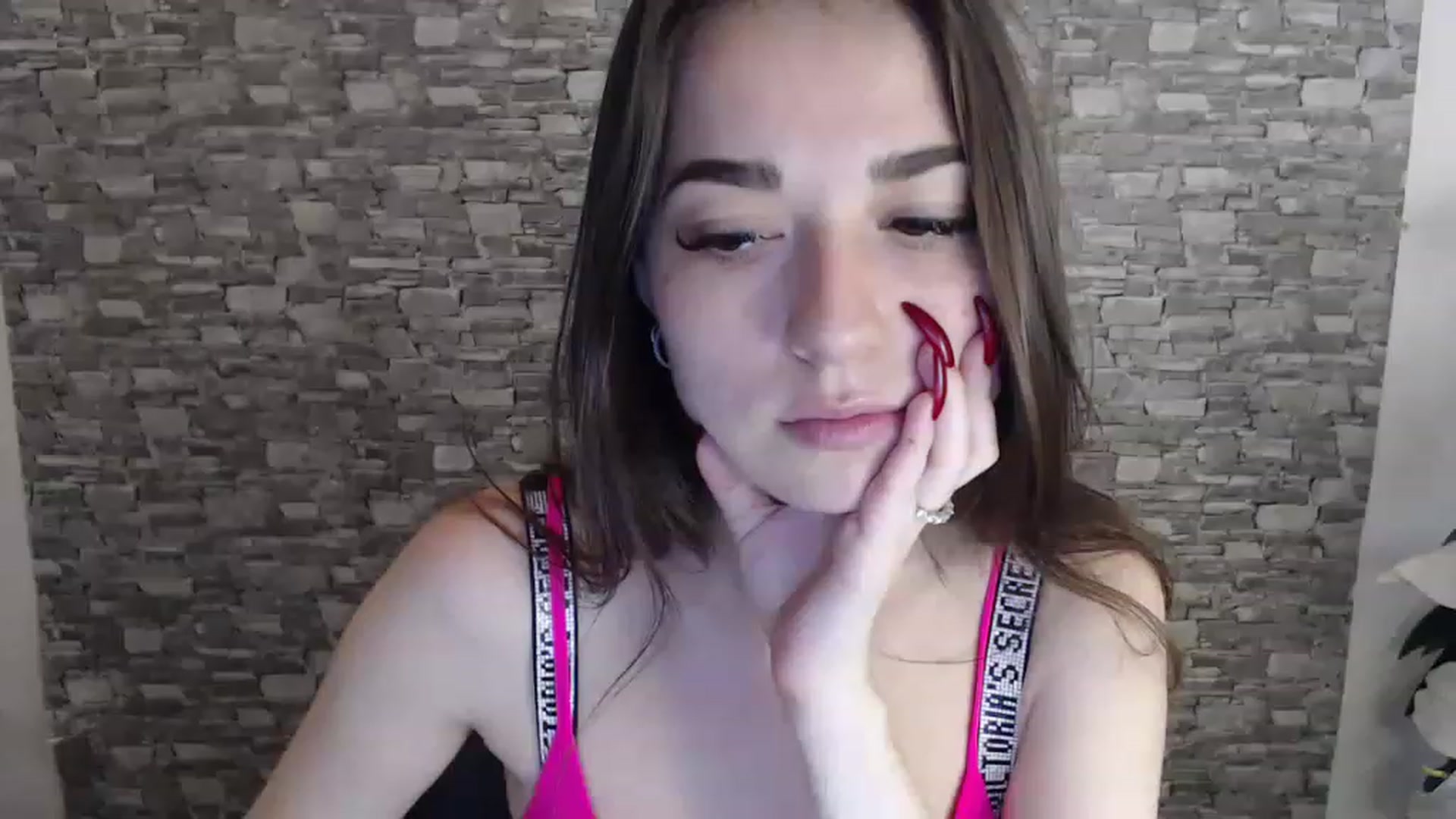 Gallery image thumbnail from Eva_Eldis's myfreecams stream on, 07/27/2023, 16:09 image 15 of 20