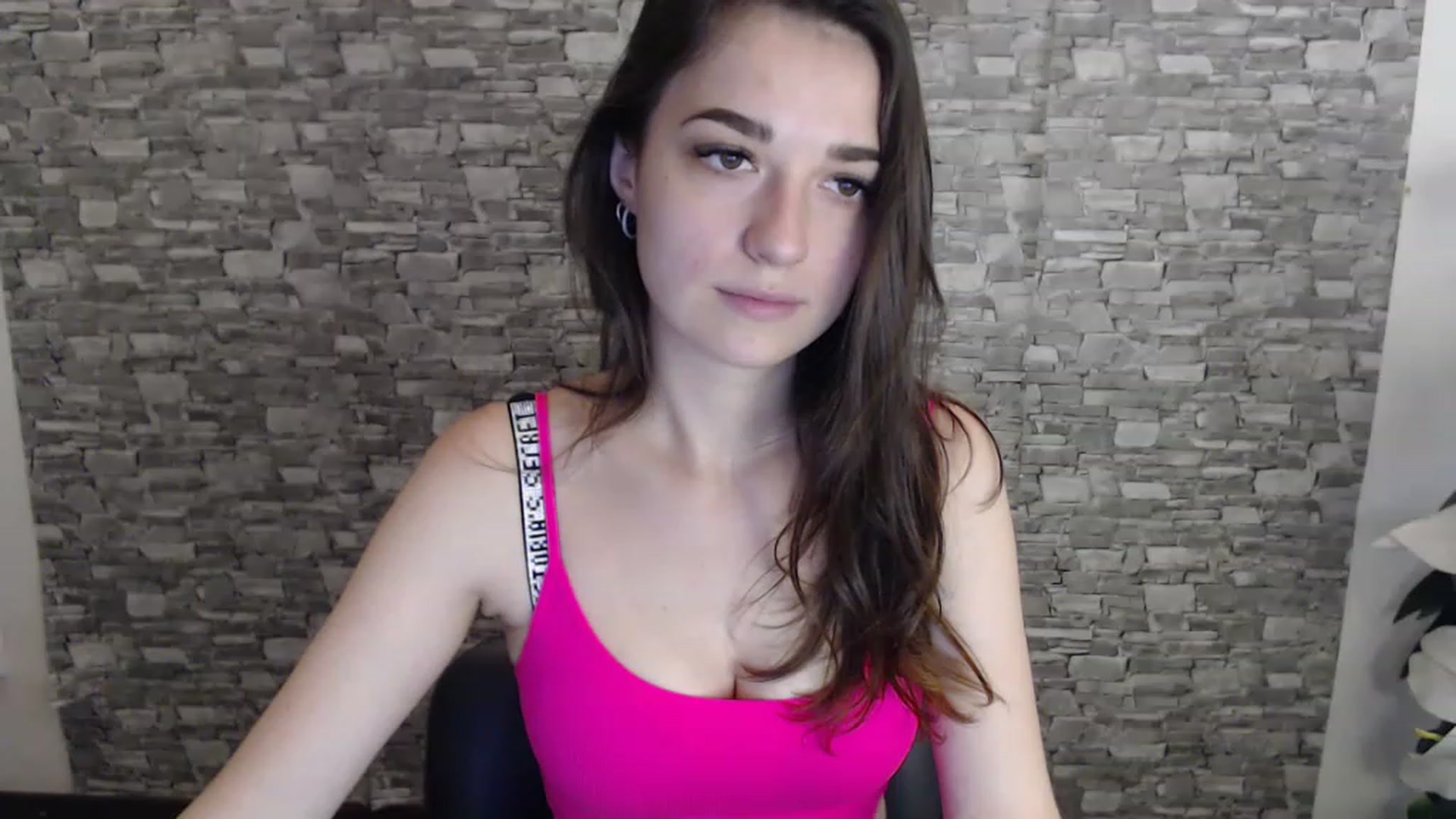 Gallery image thumbnail from Eva_Eldis's myfreecams stream on, 07/27/2023, 16:26 image 6 of 20