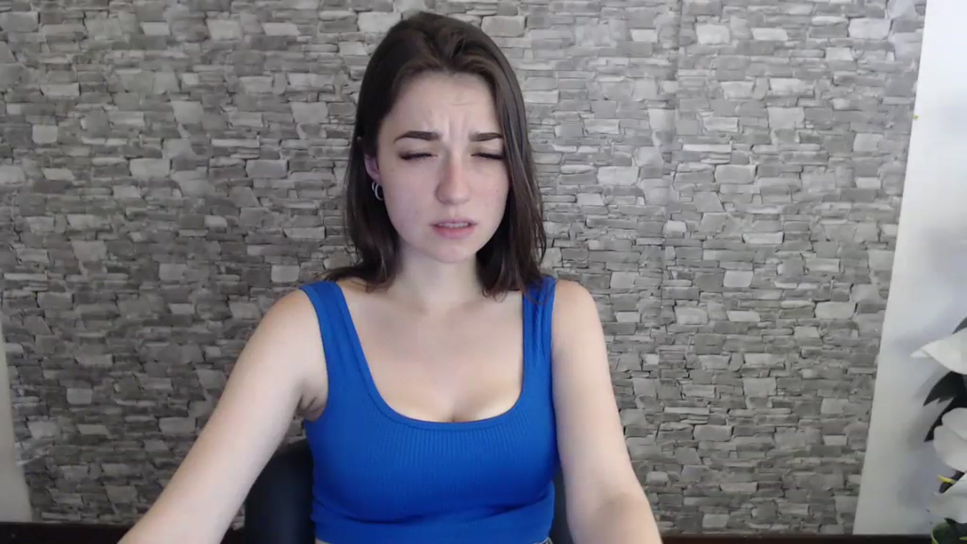 Gallery image thumbnail from Eva_Eldis's myfreecams stream on, 07/29/2023, 12:22 image 15 of 20