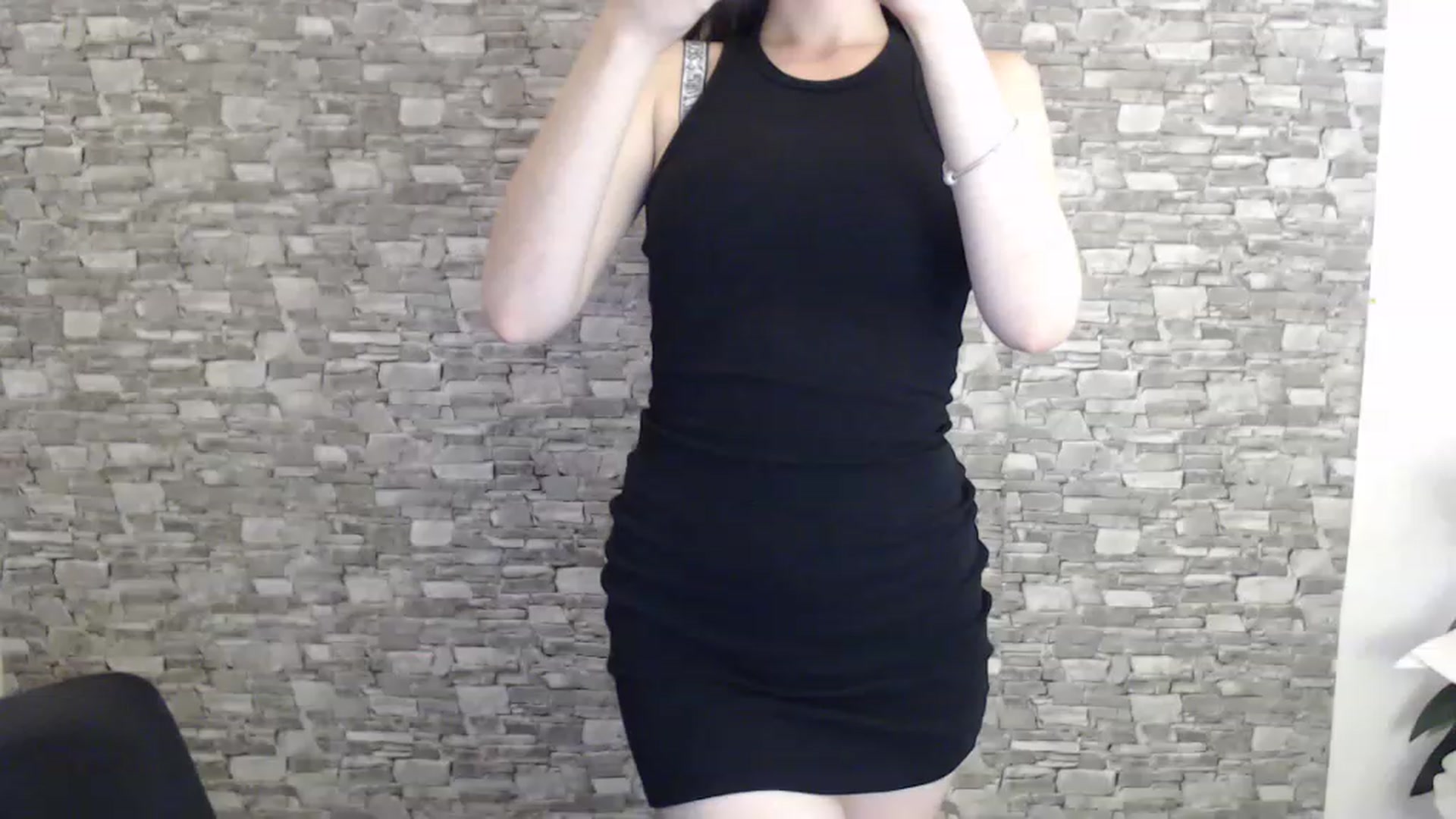 Gallery image thumbnail from Eva_Eldis's myfreecams stream on, 07/30/2023, 16:08 image 17 of 20