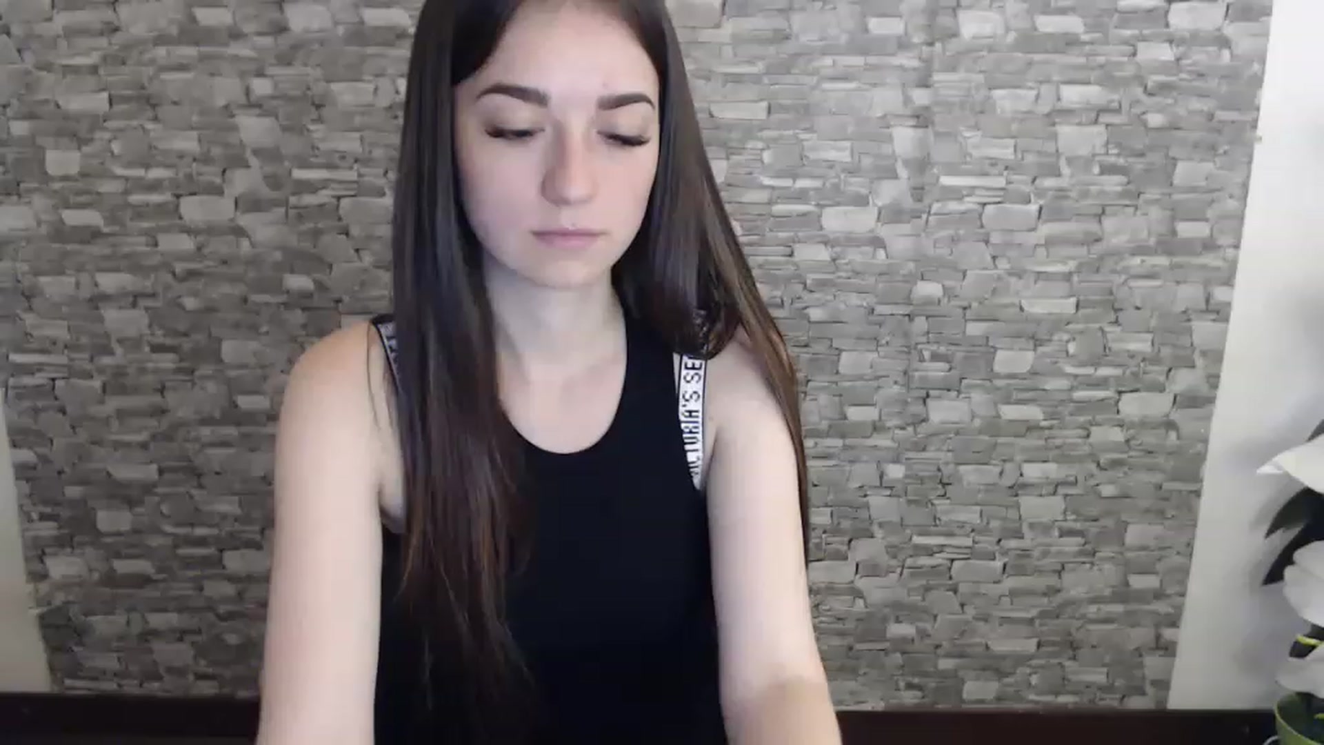 Gallery image thumbnail from Eva_Eldis's myfreecams stream on, 07/30/2023, 16:08 image 11 of 20