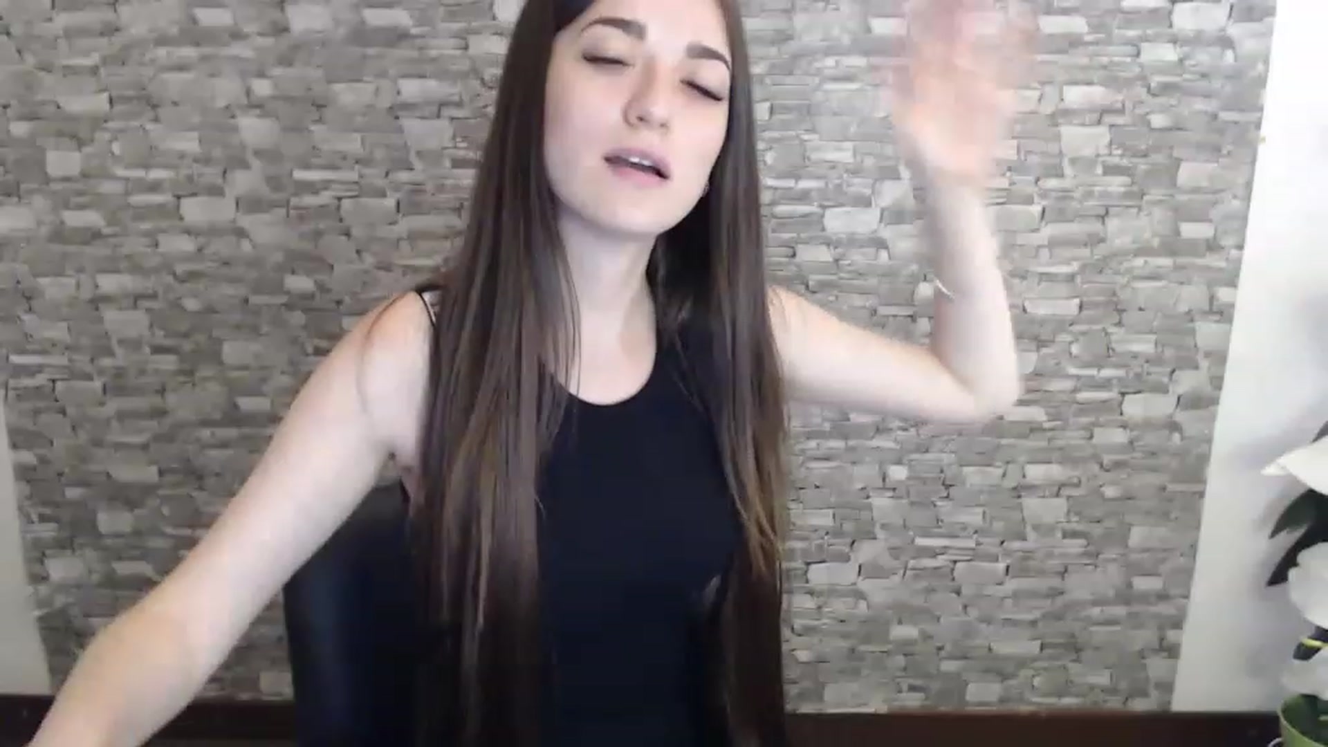 Gallery image thumbnail from Eva_Eldis's myfreecams stream on, 07/30/2023, 16:08 image 9 of 20