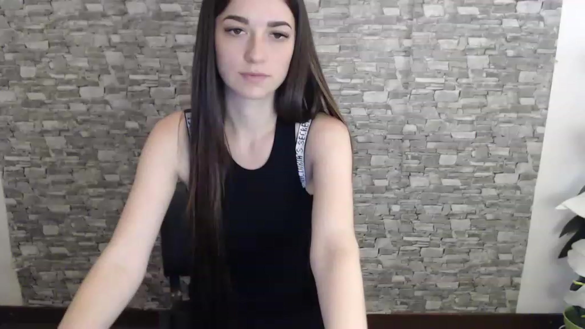 Gallery image thumbnail from Eva_Eldis's myfreecams stream on, 07/30/2023, 16:08 image 12 of 20