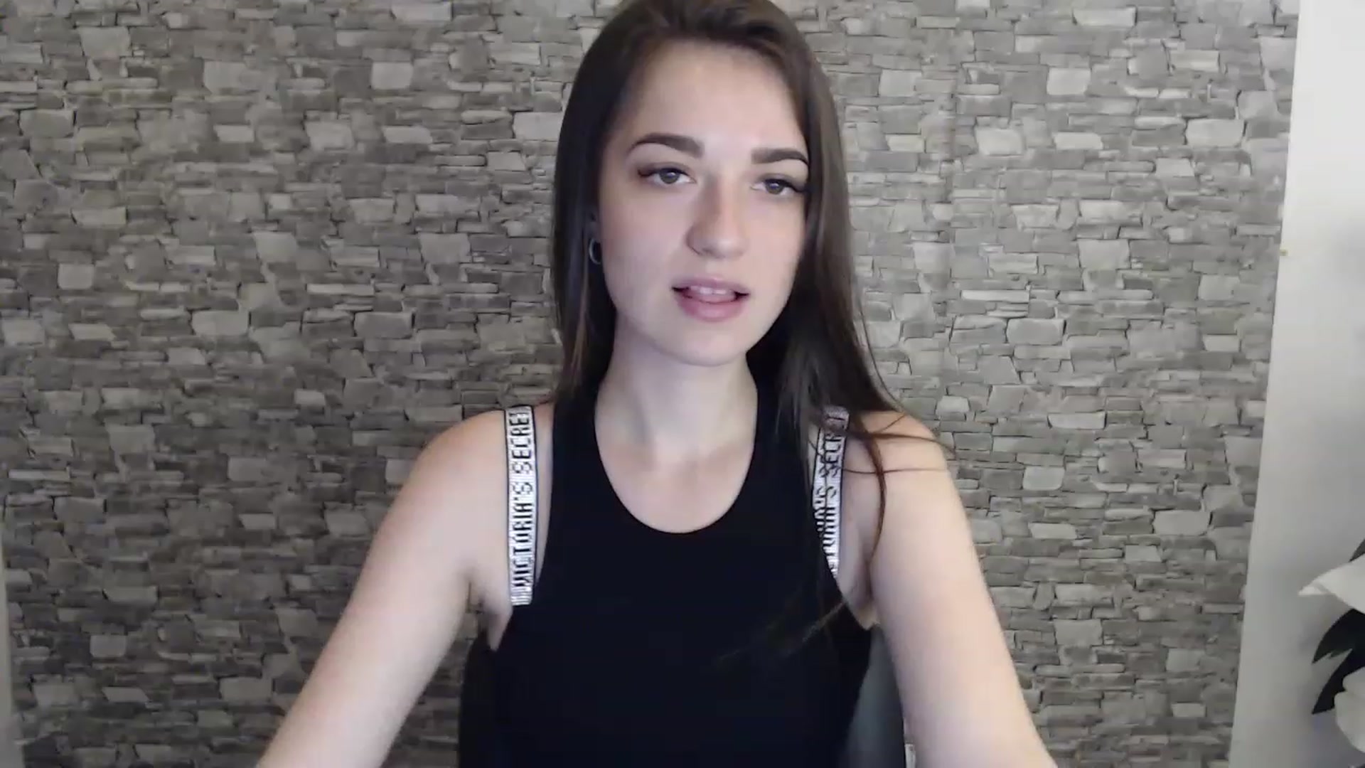 Gallery image thumbnail from Eva_Eldis's myfreecams stream on, 07/30/2023, 16:57 image 3 of 20
