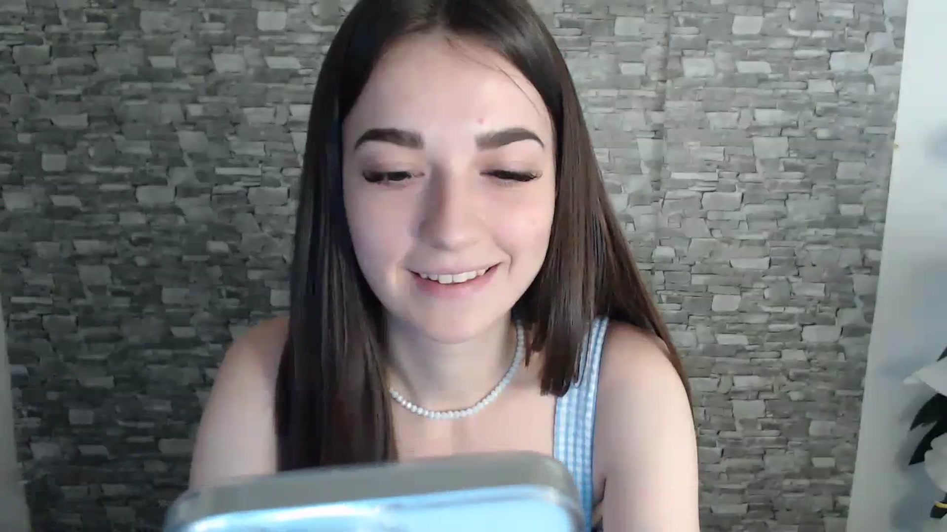 Gallery image thumbnail from Eva_Eldis's myfreecams stream on, 07/31/2023, 13:52 image 11 of 20