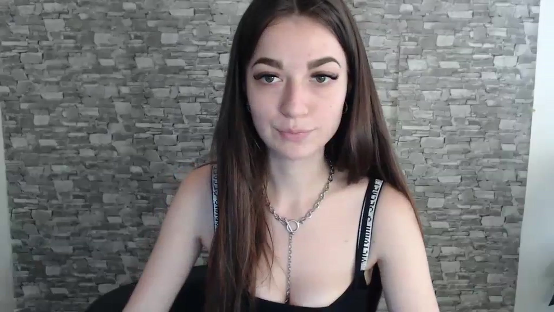 Gallery image thumbnail from Eva_Eldis's myfreecams stream on, 08/03/2023, 11:13 image 4 of 20