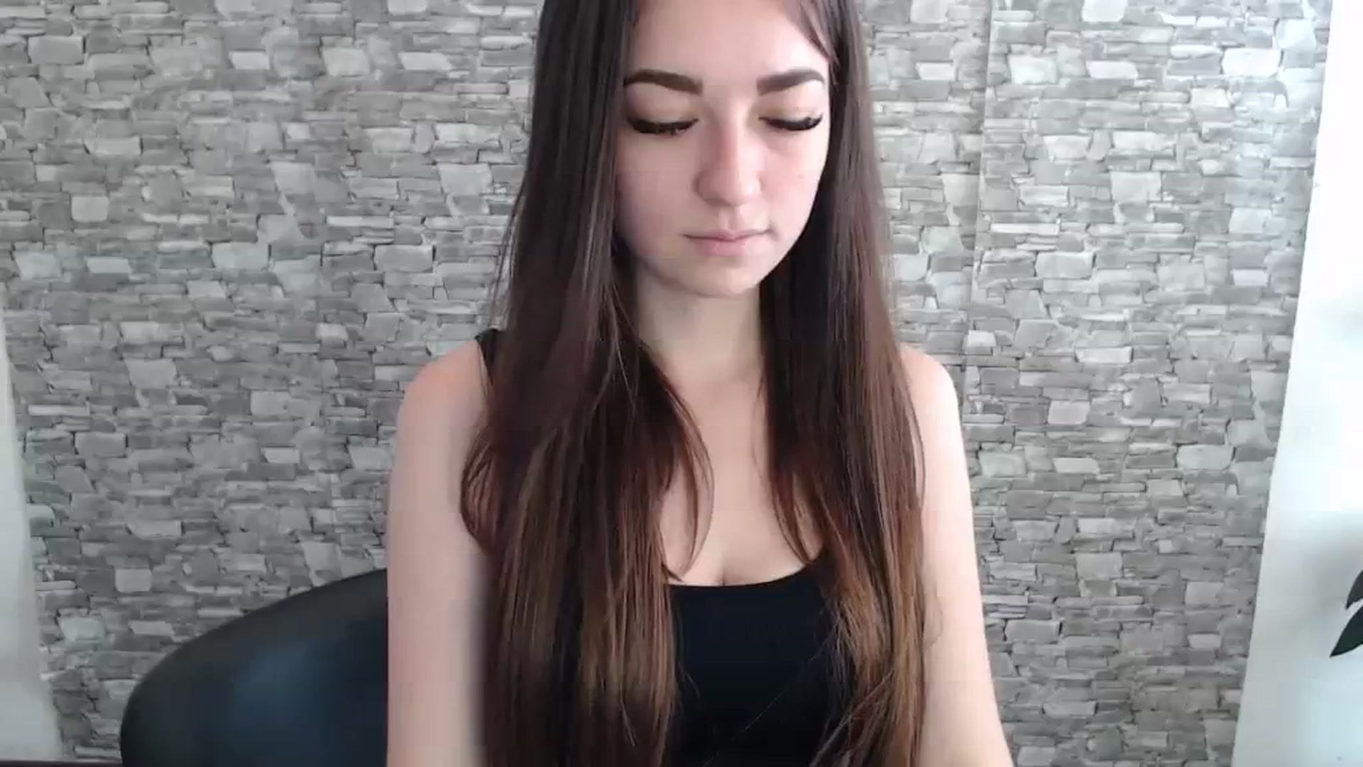 Gallery image thumbnail from Eva_Eldis's myfreecams stream on, 08/04/2023, 08:43 image 20 of 20