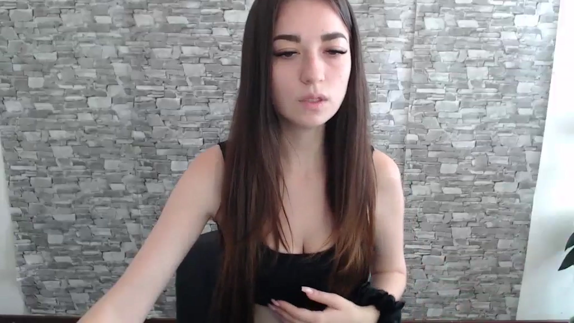 Gallery image thumbnail from Eva_Eldis's myfreecams stream on, 08/04/2023, 08:43 image 6 of 20