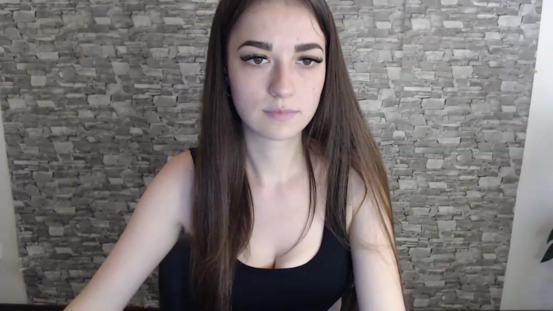 Gallery image thumbnail from Eva_Eldis's myfreecams stream on, 08/04/2023, 14:04 image 10 of 20