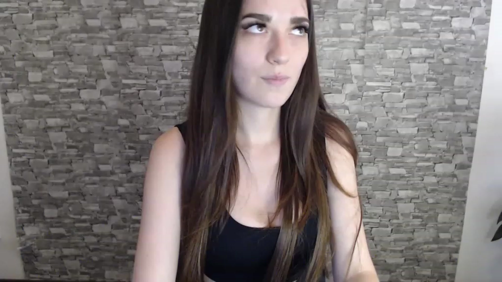 Gallery image thumbnail from Eva_Eldis's myfreecams stream on, 08/04/2023, 16:06 image 4 of 20