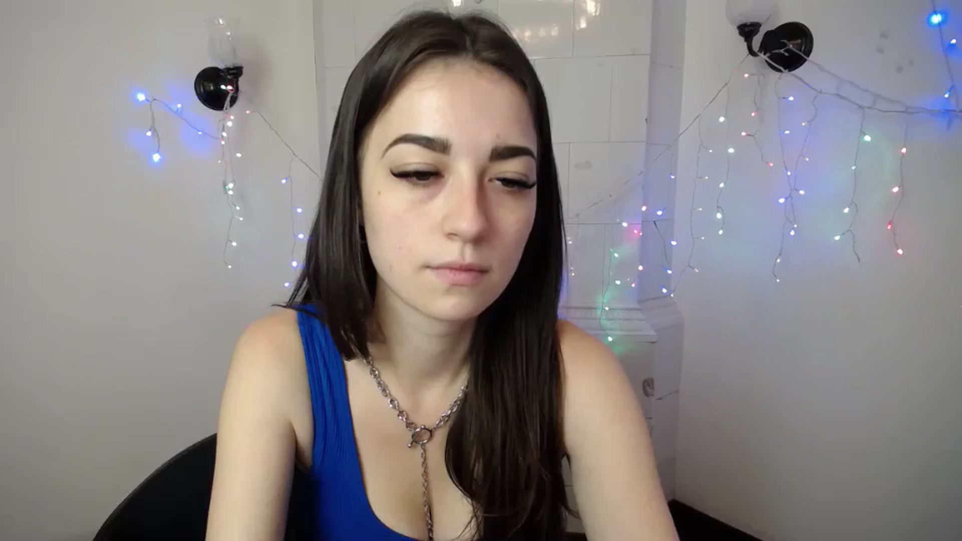 Gallery image thumbnail from Eva_Eldis's myfreecams stream on, 08/05/2023, 10:39 image 18 of 20