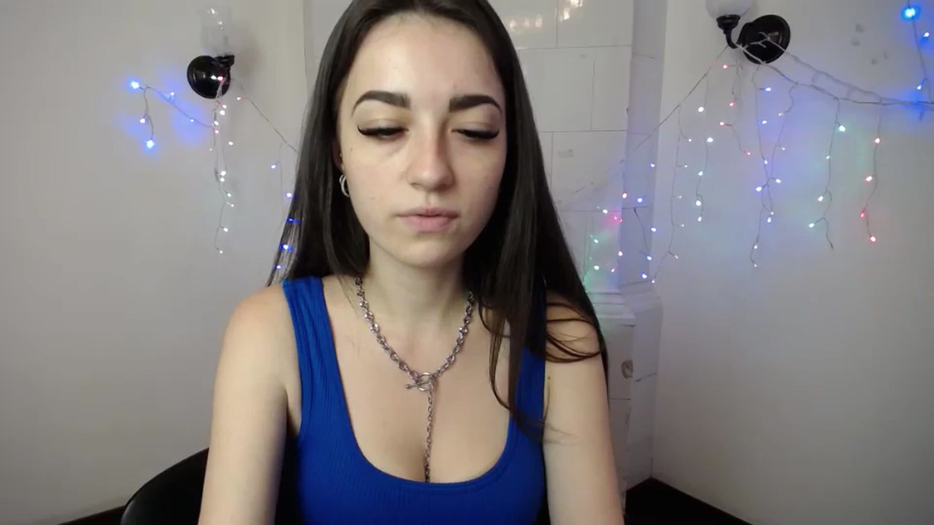Gallery image thumbnail from Eva_Eldis's myfreecams stream on, 08/05/2023, 10:39 image 5 of 20