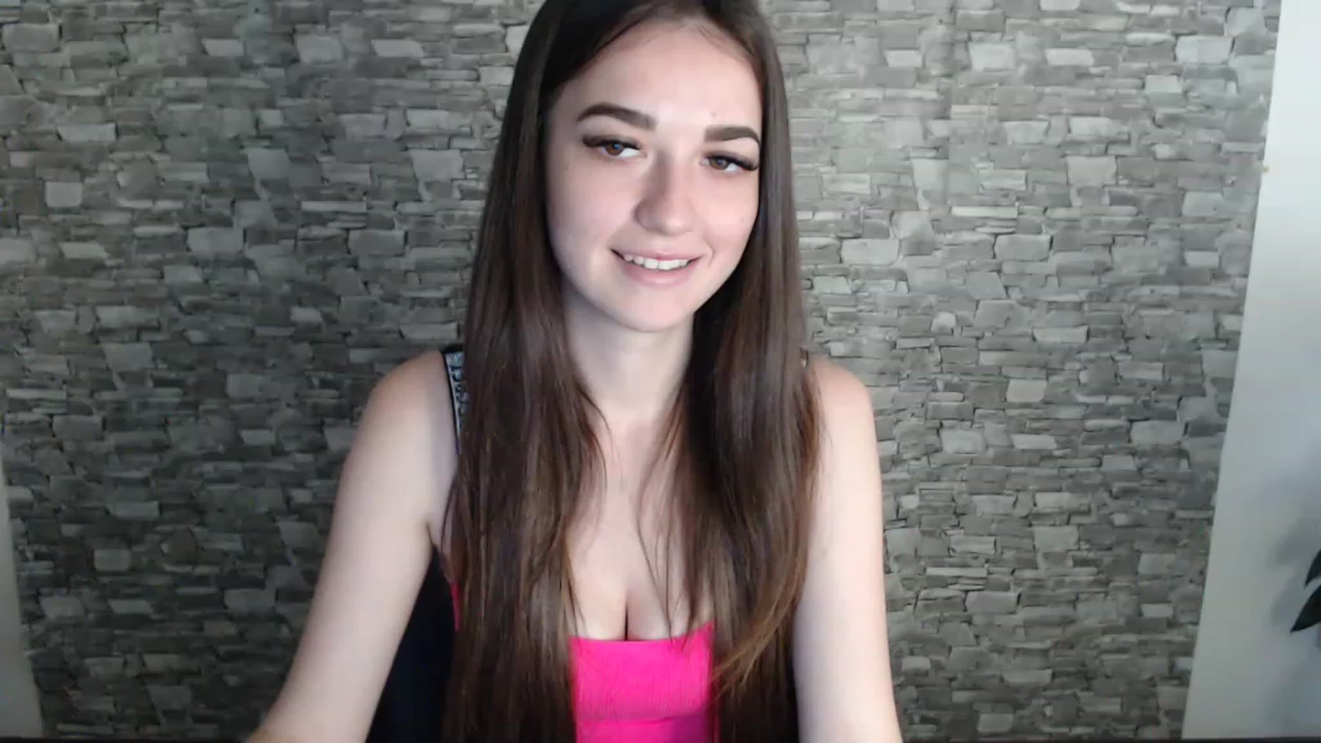 Gallery image thumbnail from Eva_Eldis's myfreecams stream on, 08/07/2023, 14:18 image 16 of 20