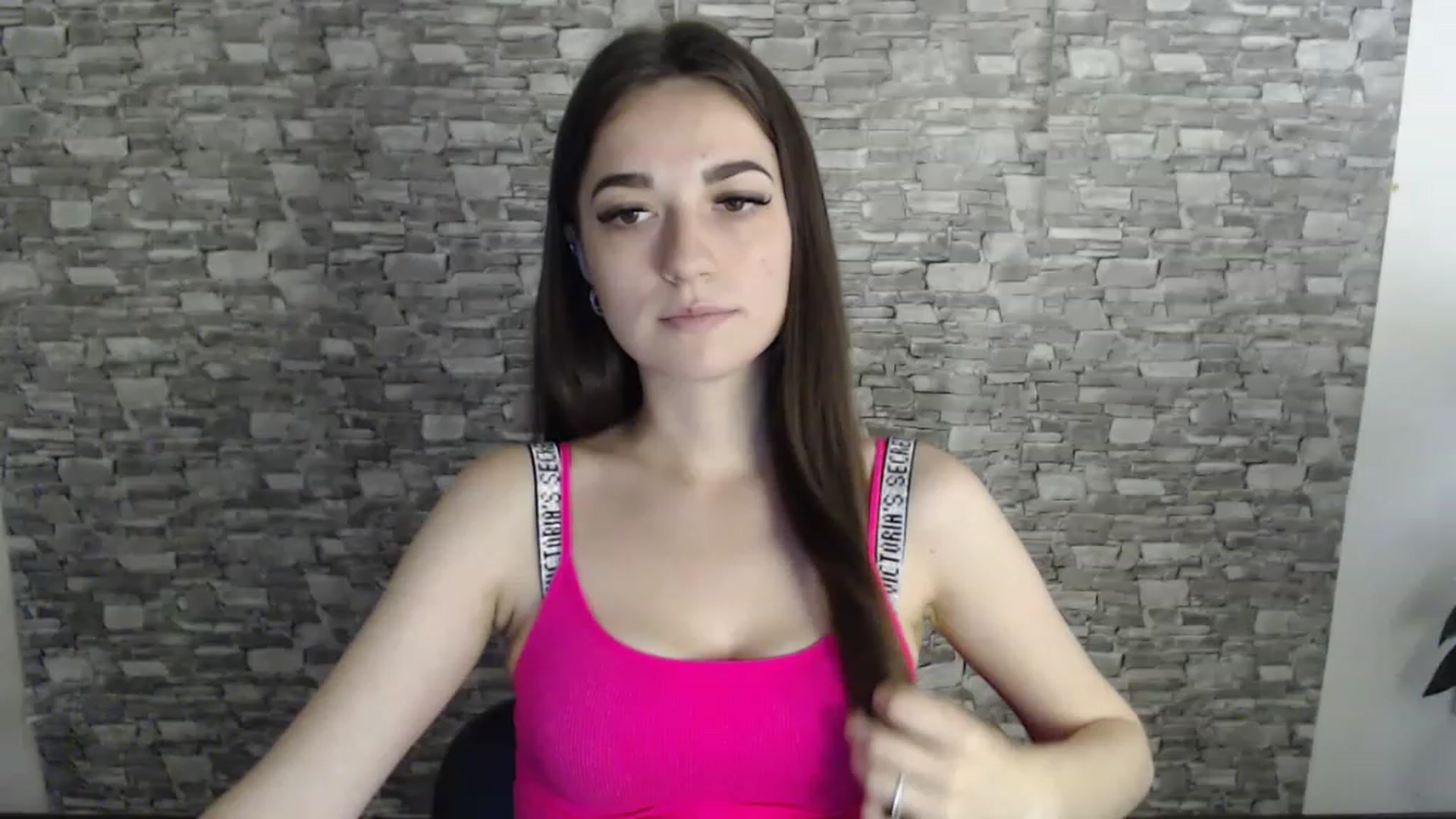 Gallery image thumbnail from Eva_Eldis's myfreecams stream on, 08/07/2023, 15:18 image 6 of 20
