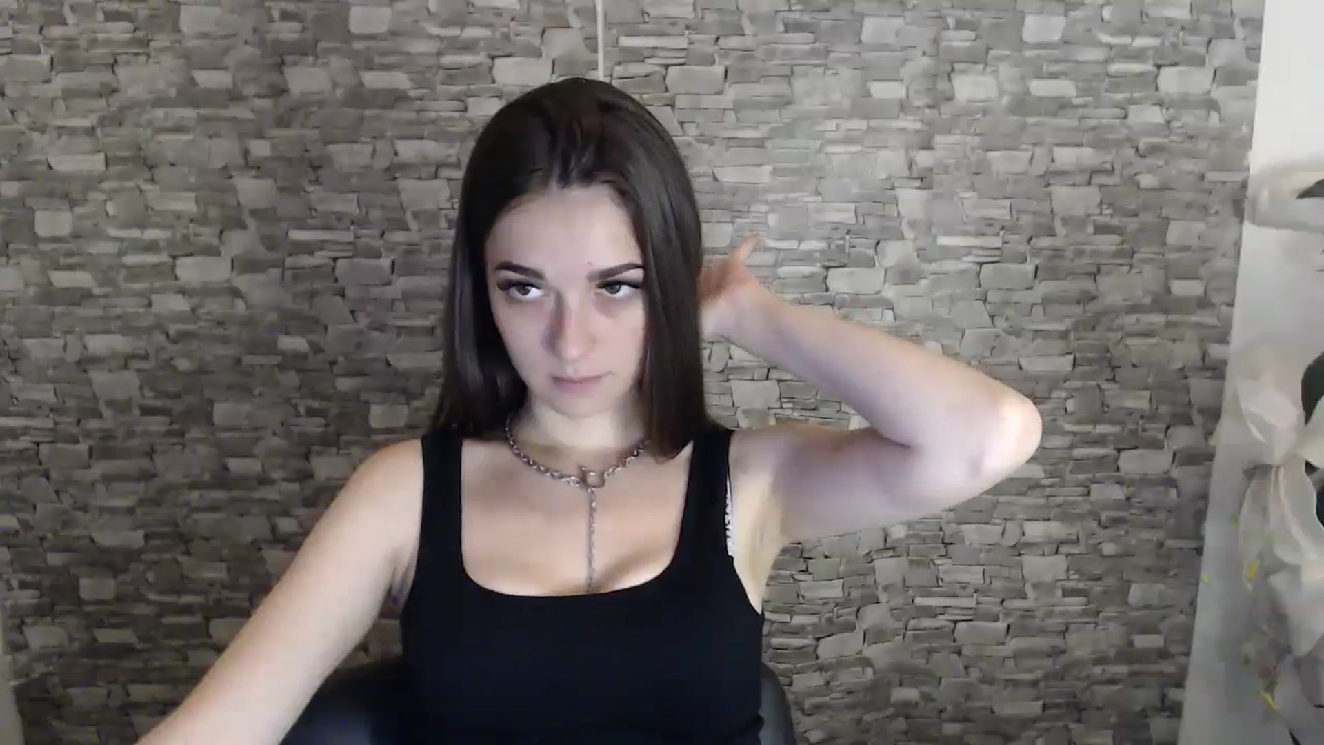 Gallery image thumbnail from Eva_Eldis's myfreecams stream on, 08/08/2023, 13:35 image 13 of 20