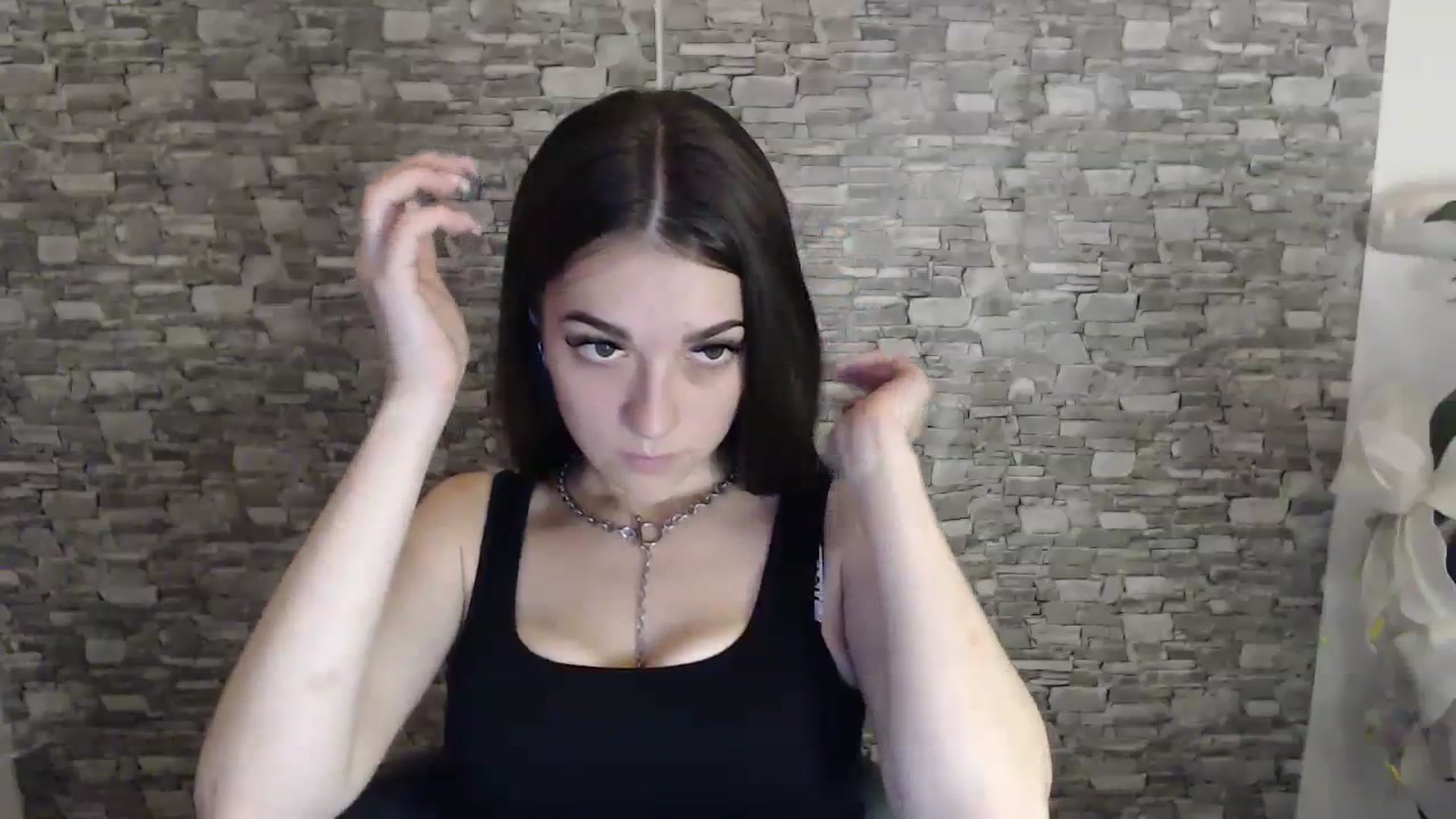 Gallery image thumbnail from Eva_Eldis's myfreecams stream on, 08/08/2023, 13:35 image 9 of 20