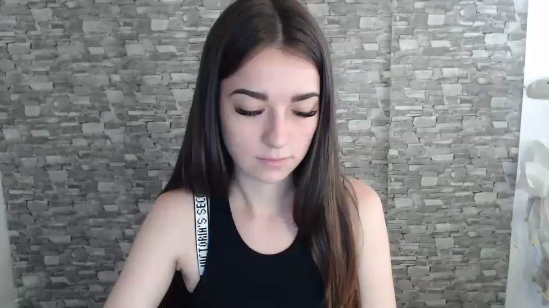Gallery image thumbnail from Eva_Eldis's myfreecams stream on, 08/10/2023, 11:05 image 17 of 20