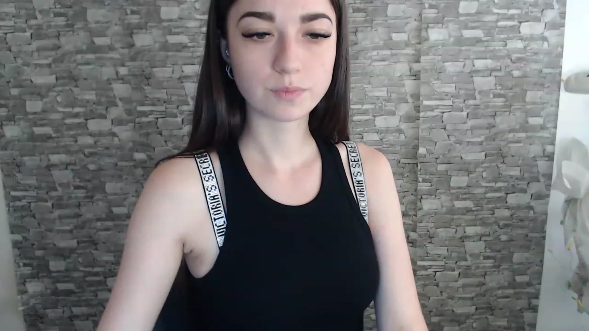 Gallery image thumbnail from Eva_Eldis's myfreecams stream on, 08/10/2023, 13:50 image 14 of 20