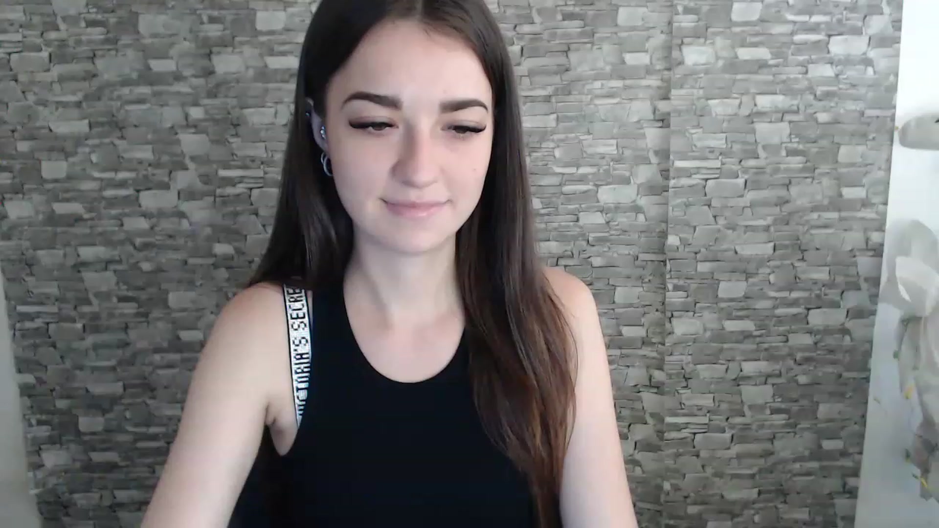 Gallery image thumbnail from Eva_Eldis's myfreecams stream on, 08/10/2023, 13:50 image 9 of 20