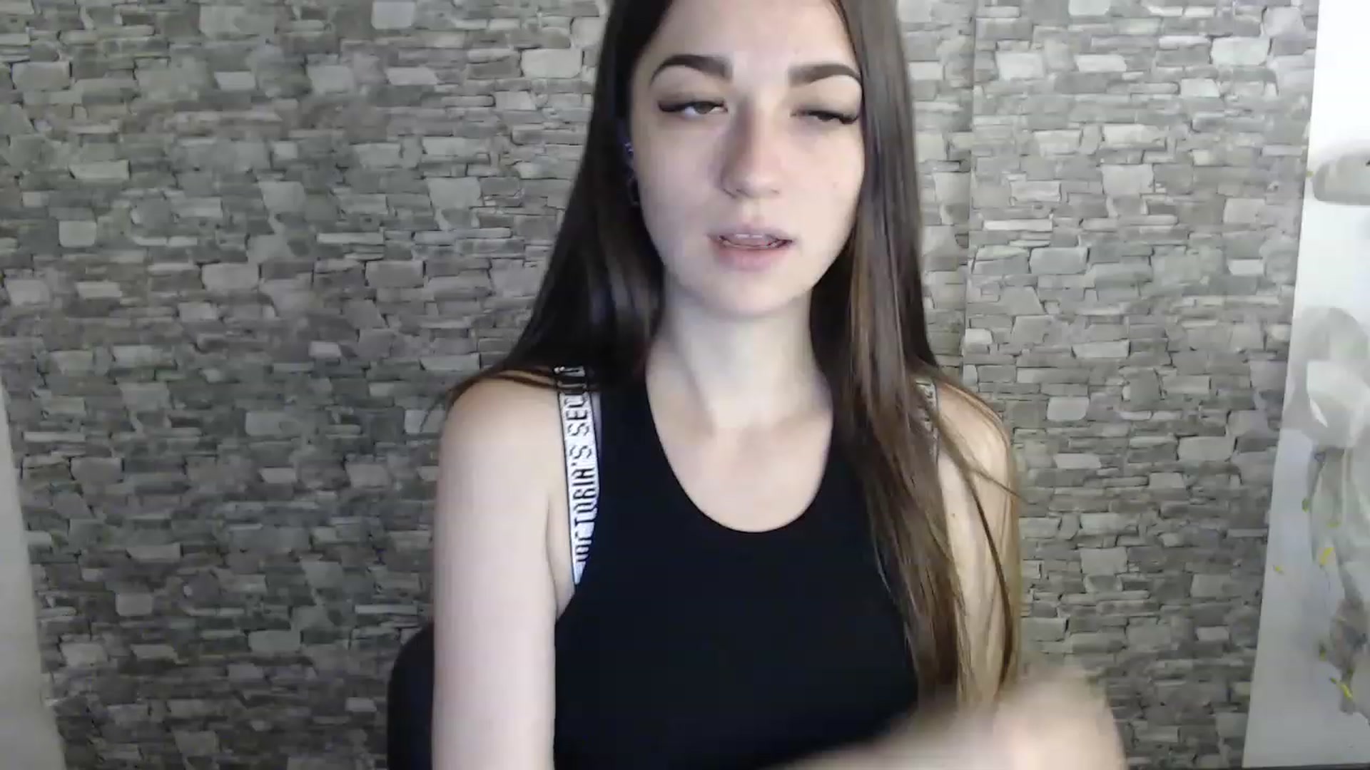 Gallery image thumbnail from Eva_Eldis's myfreecams stream on, 08/10/2023, 14:50 image 10 of 20
