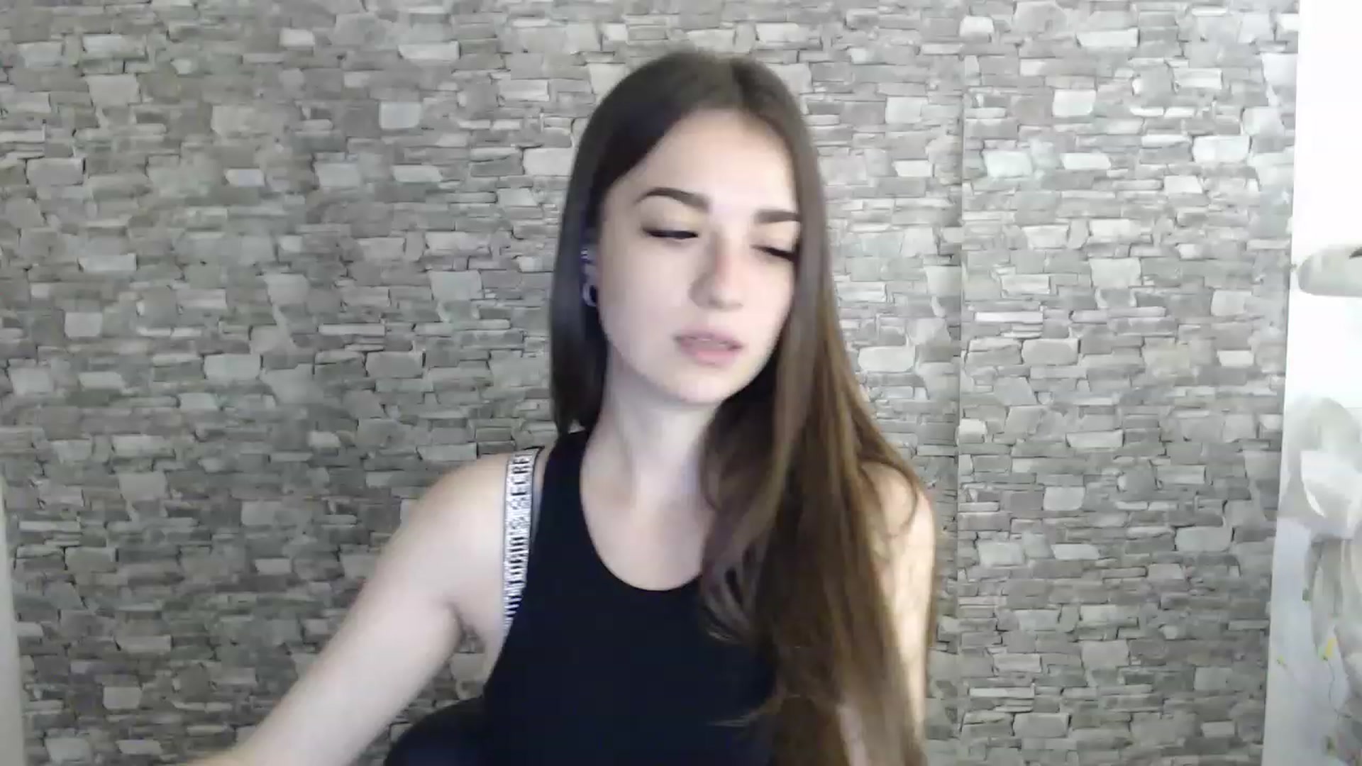 Gallery image thumbnail from Eva_Eldis's myfreecams stream on, 08/10/2023, 14:50 image 9 of 20