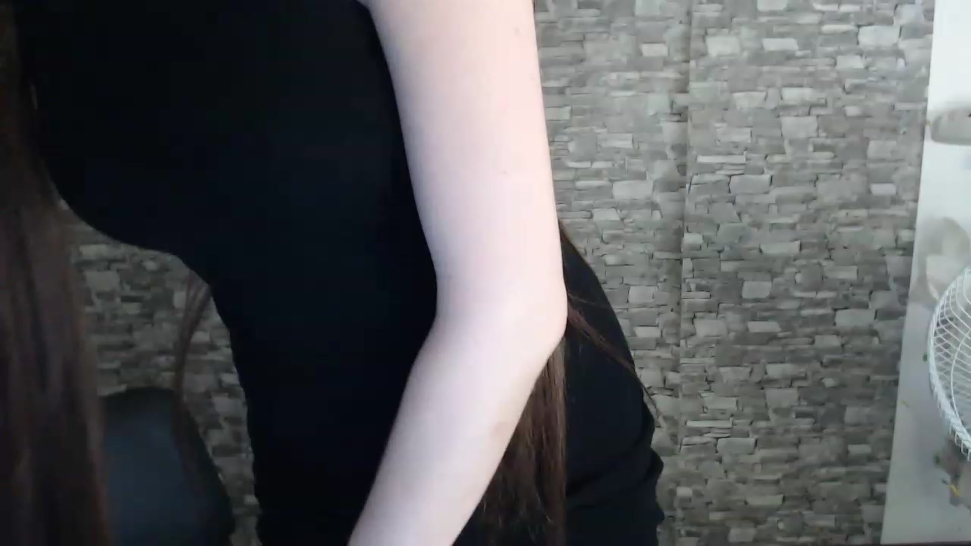 Gallery image thumbnail from Eva_Eldis's myfreecams stream on, 08/10/2023, 15:17 image 19 of 20