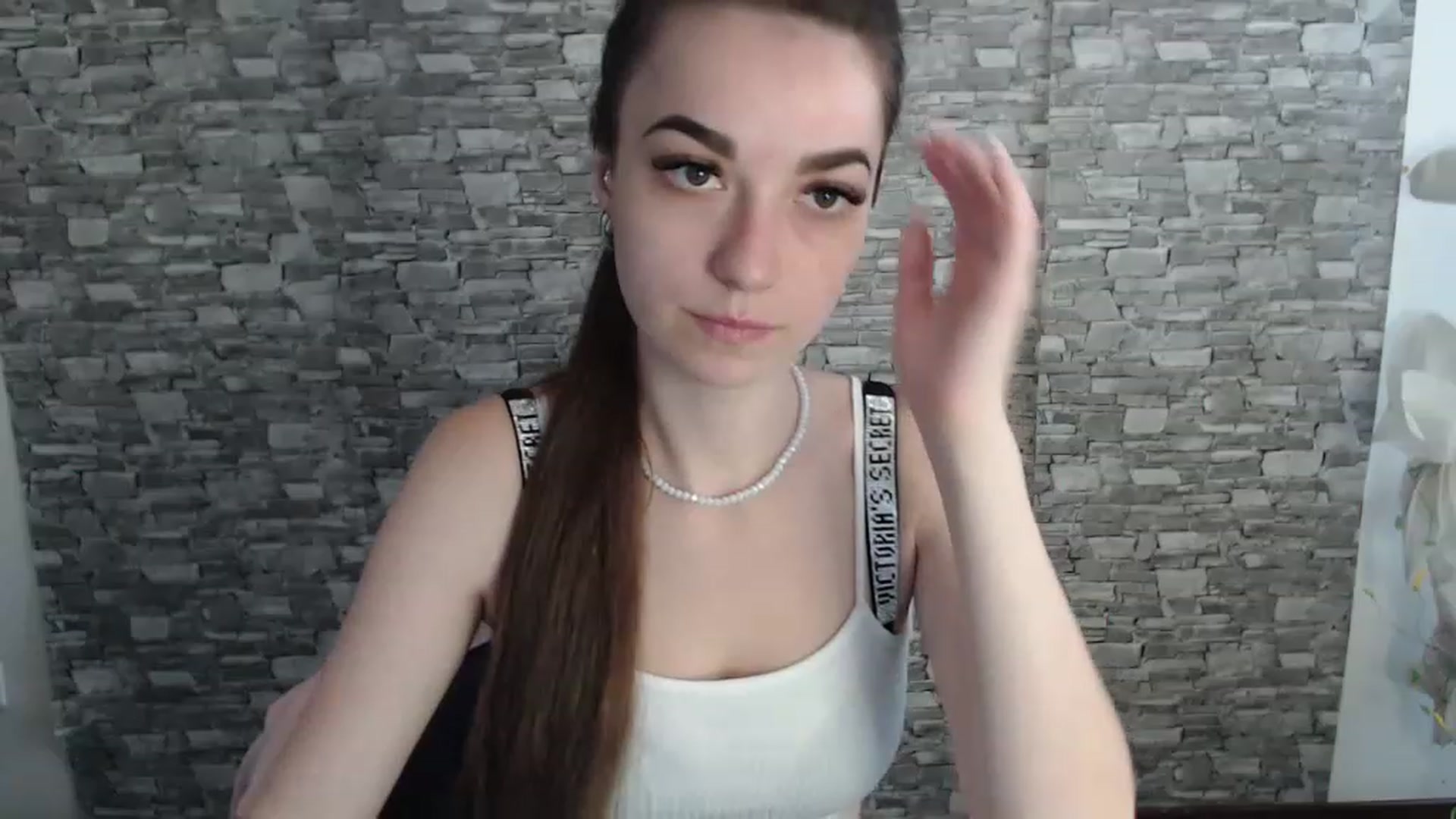 Gallery image thumbnail from Eva_Eldis's myfreecams stream on, 08/11/2023, 10:20 image 7 of 20