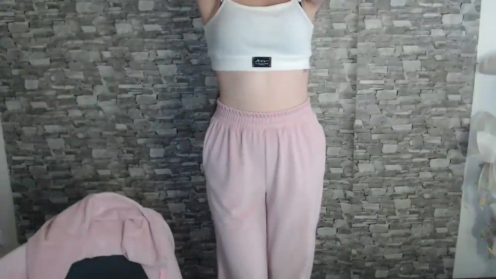 Gallery image thumbnail from Eva_Eldis's myfreecams stream on, 08/11/2023, 13:07 image 12 of 20
