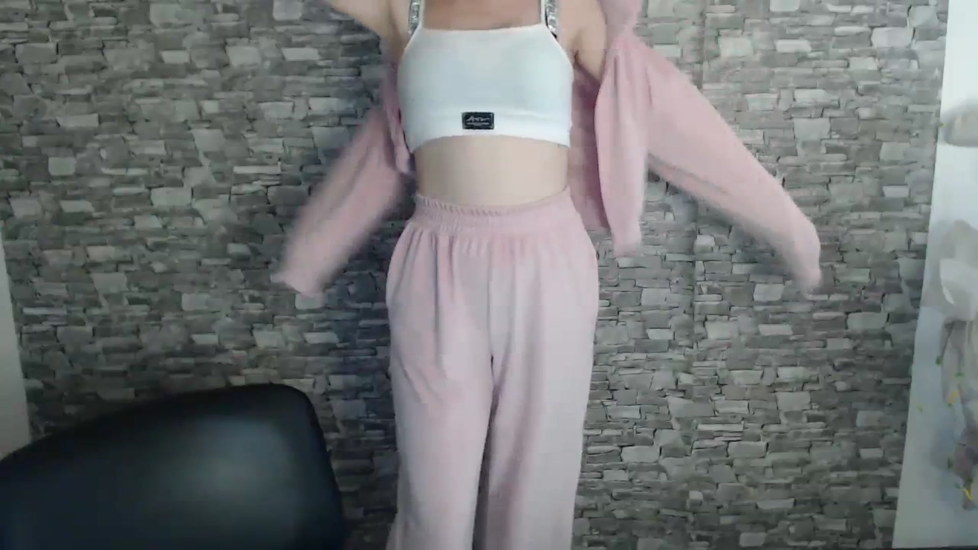Gallery image thumbnail from Eva_Eldis's myfreecams stream on, 08/11/2023, 14:08 image 15 of 20