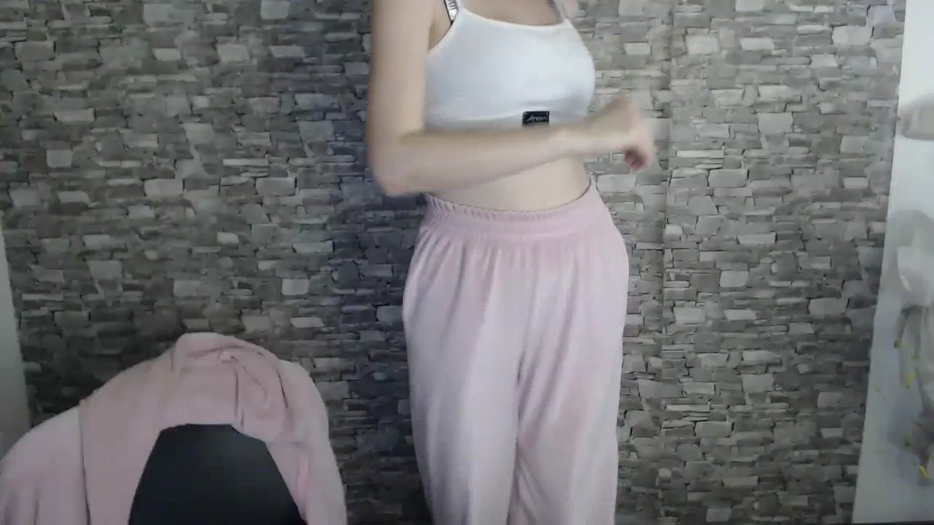 Gallery image thumbnail from Eva_Eldis's myfreecams stream on, 08/11/2023, 14:08 image 11 of 20