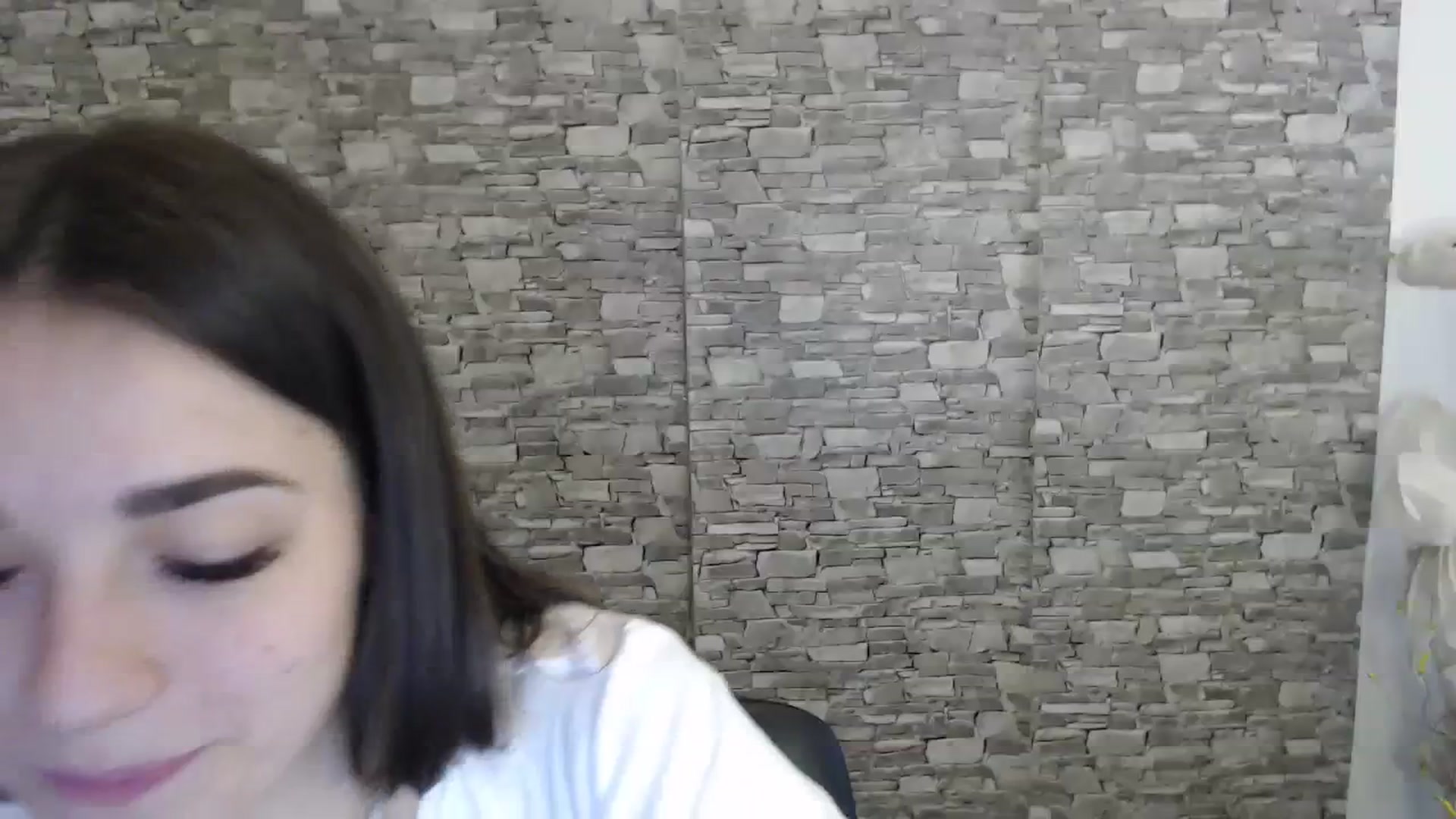Gallery image thumbnail from Eva_Eldis's myfreecams stream on, 08/12/2023, 12:37 image 18 of 20