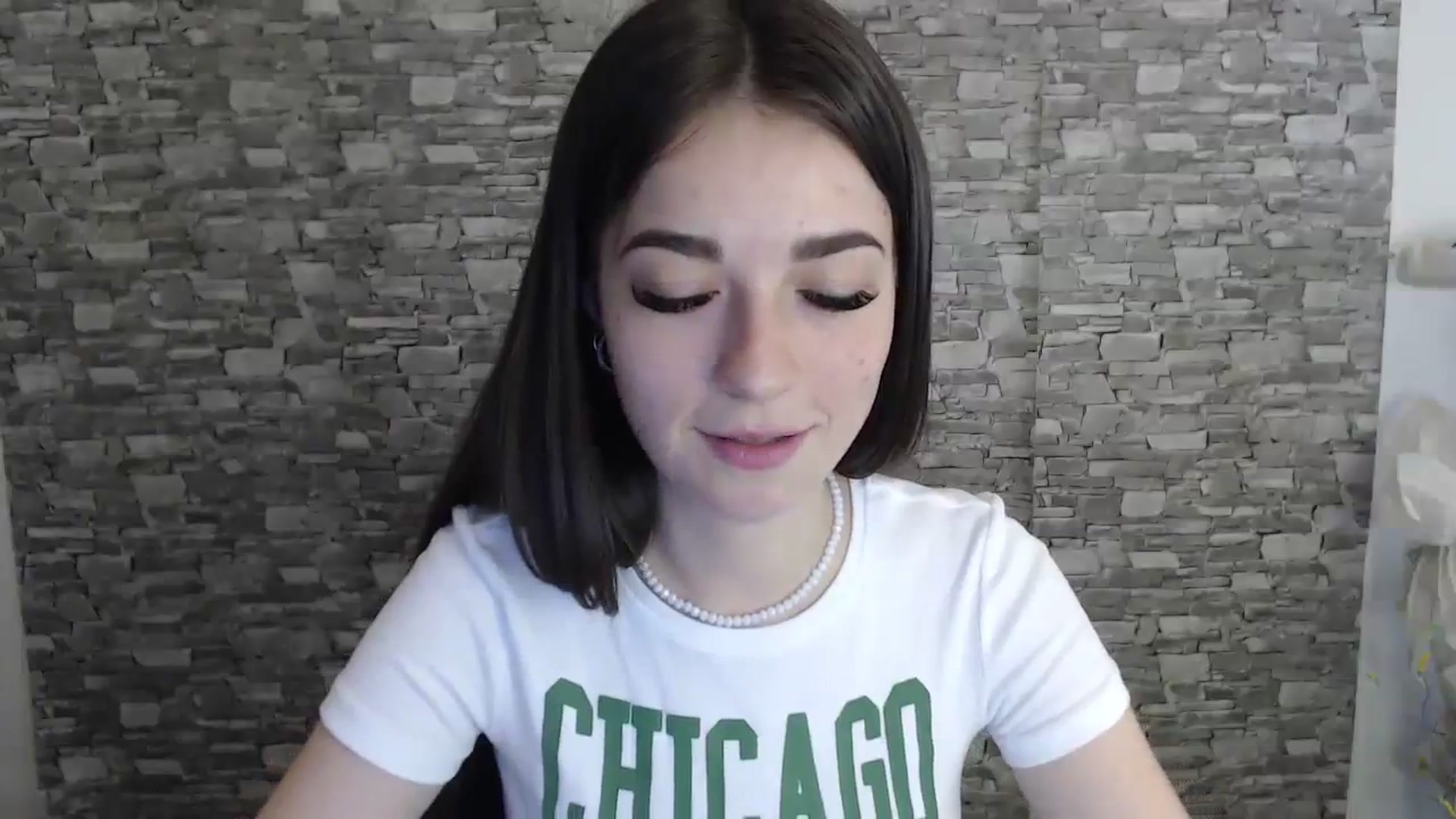 Gallery image thumbnail from Eva_Eldis's myfreecams stream on, 08/12/2023, 12:37 image 17 of 20