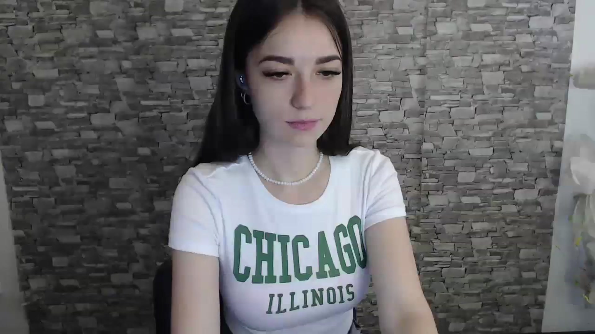 Gallery image thumbnail from Eva_Eldis's myfreecams stream on, 08/12/2023, 12:37 image 2 of 20