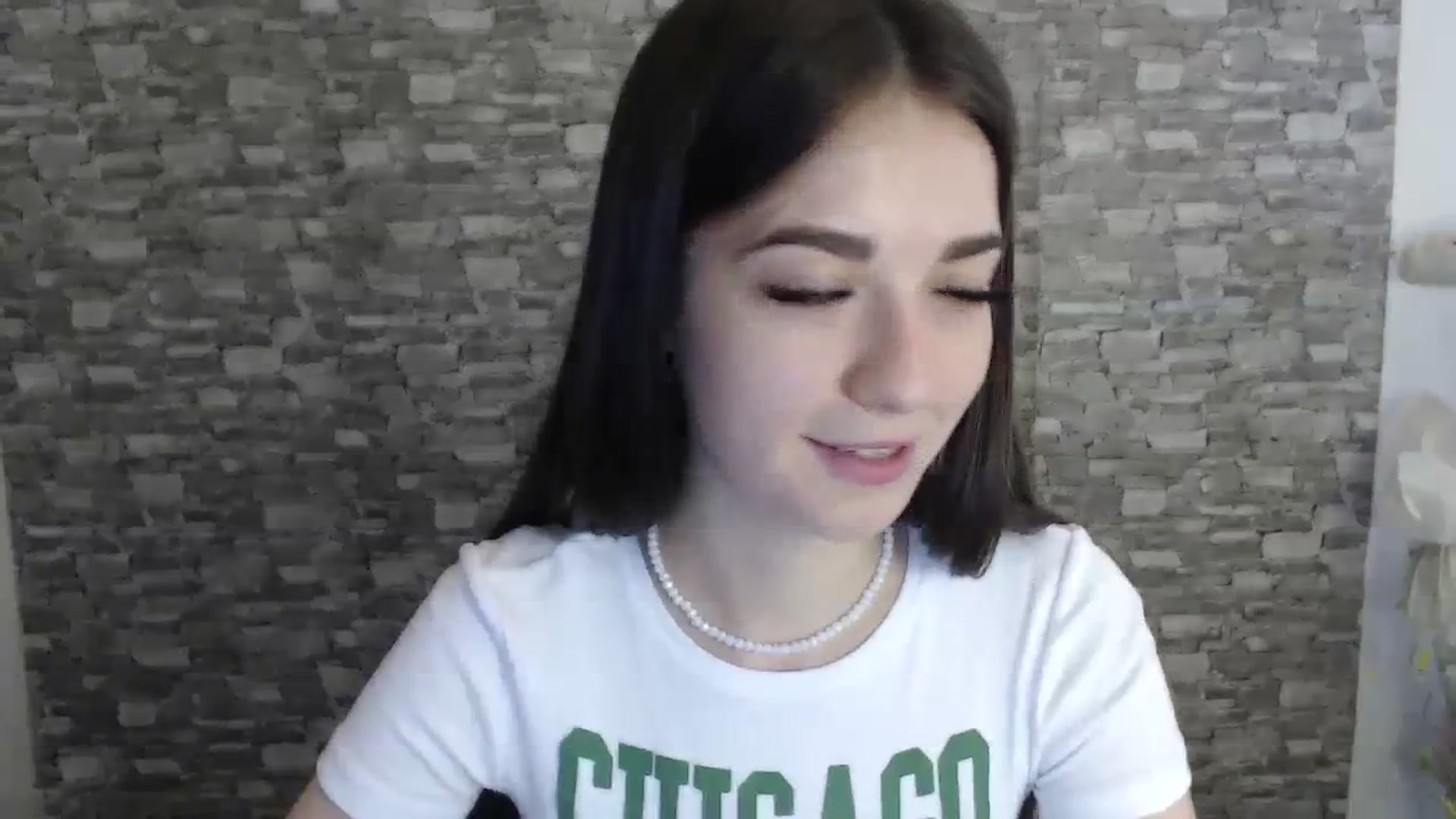 Gallery image thumbnail from Eva_Eldis's myfreecams stream on, 08/12/2023, 12:37 image 14 of 20