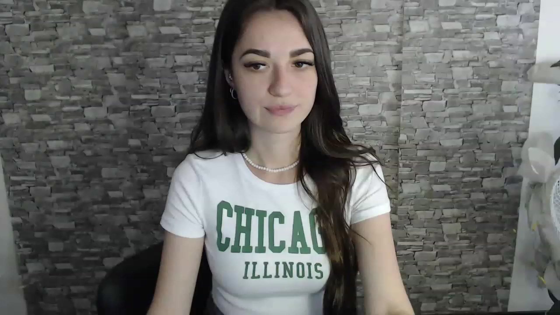 Gallery image thumbnail from Eva_Eldis's myfreecams stream on, 08/14/2023, 12:02 image 14 of 20