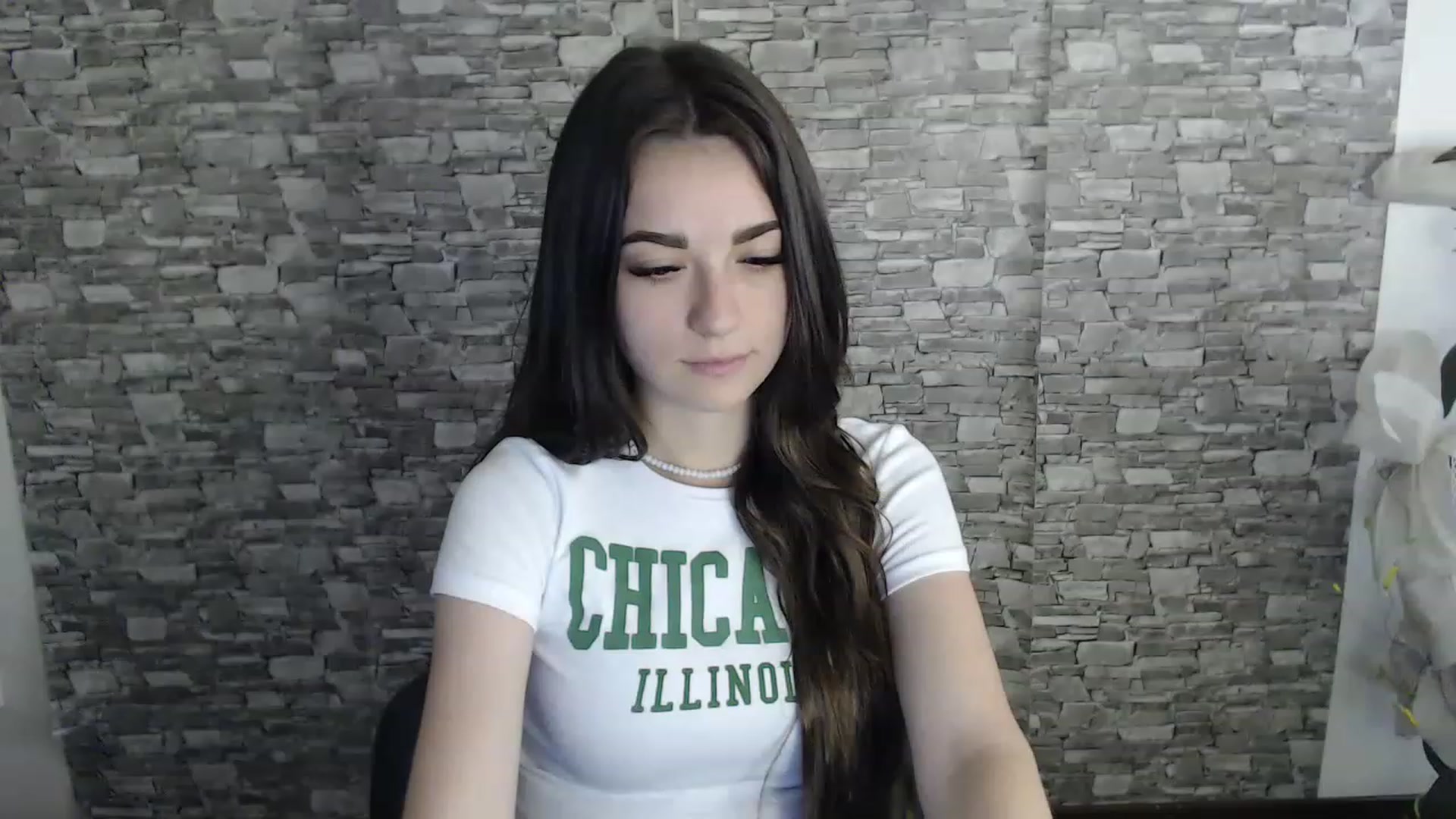 Gallery image thumbnail from Eva_Eldis's myfreecams stream on, 08/14/2023, 13:10 image 7 of 20