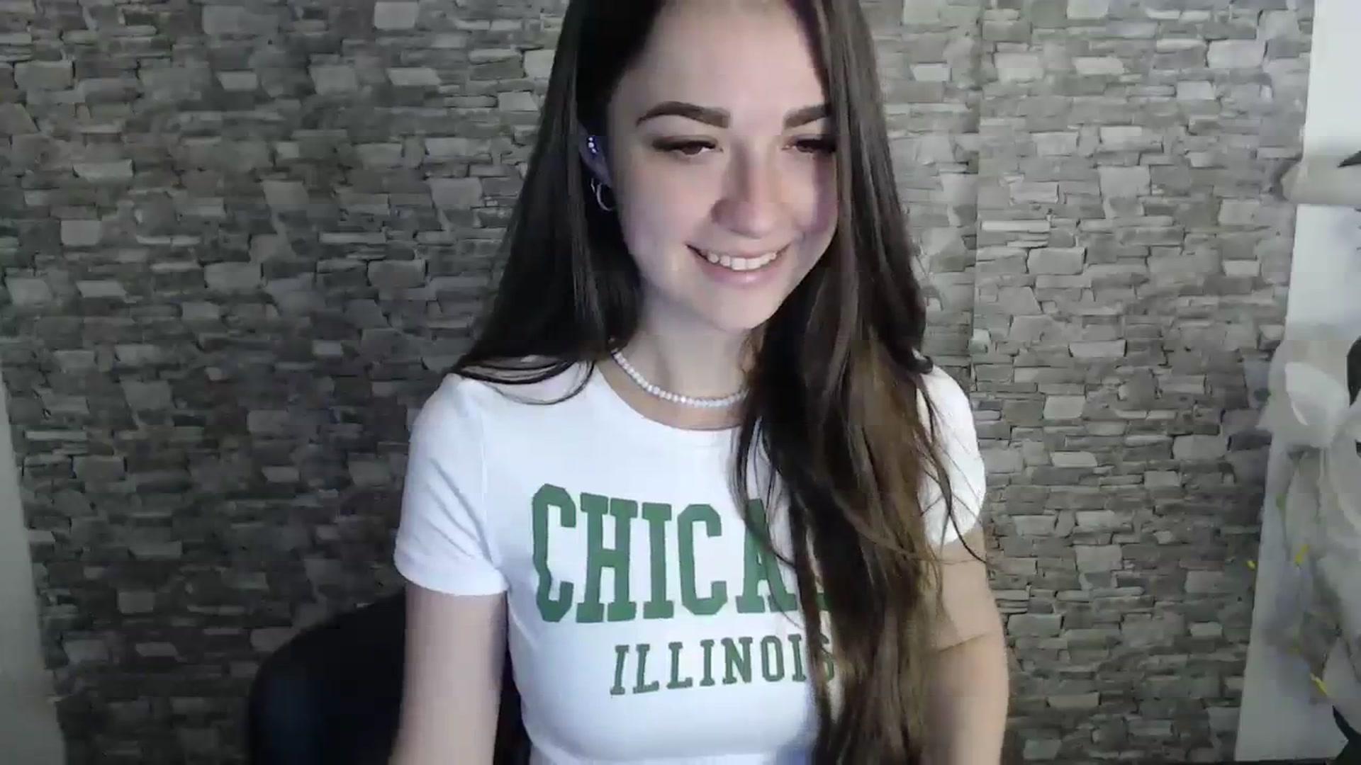 Gallery image thumbnail from Eva_Eldis's myfreecams stream on, 08/14/2023, 15:19 image 6 of 20