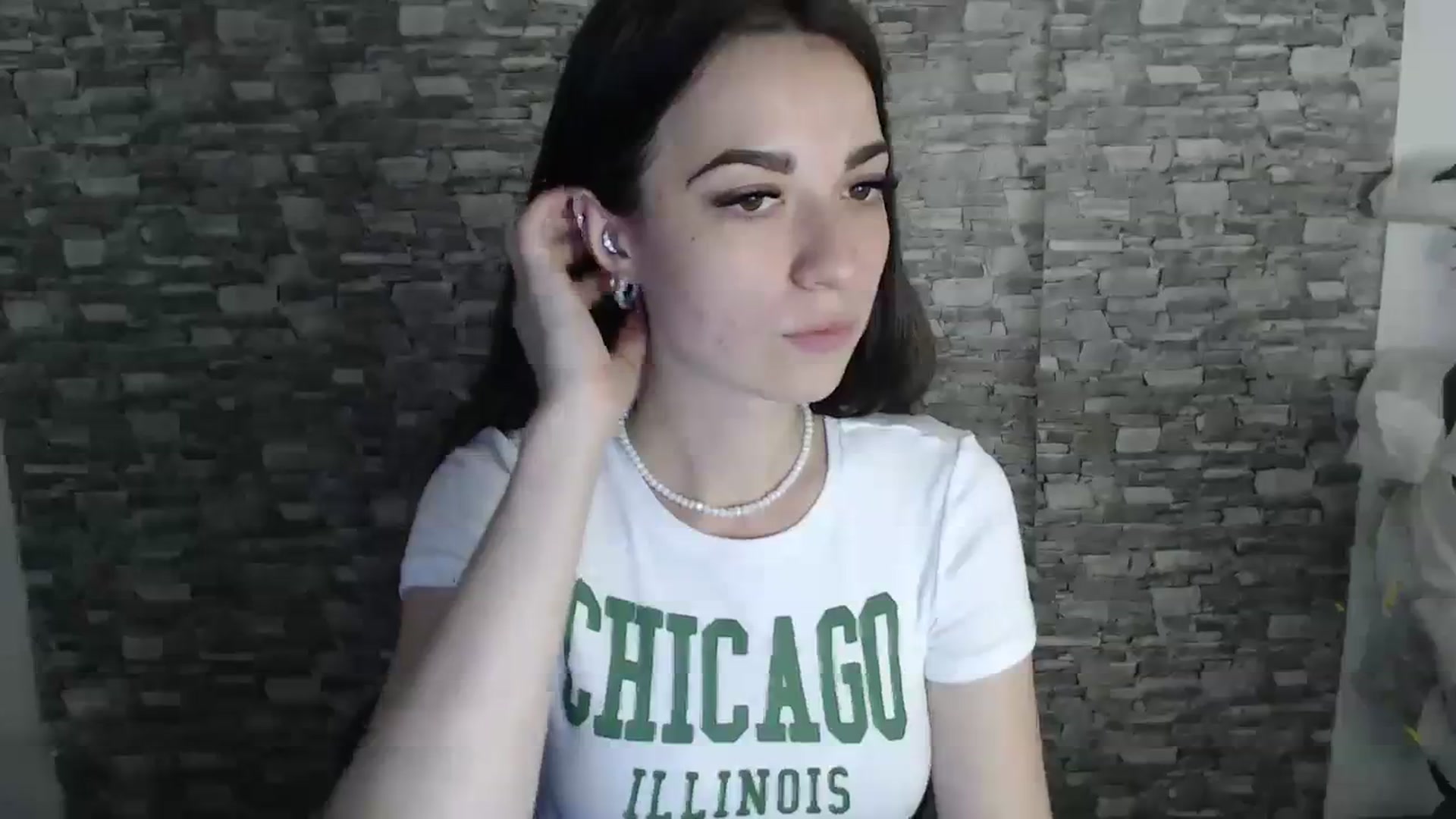 Gallery image thumbnail from Eva_Eldis's myfreecams stream on, 08/14/2023, 16:10 image 12 of 20