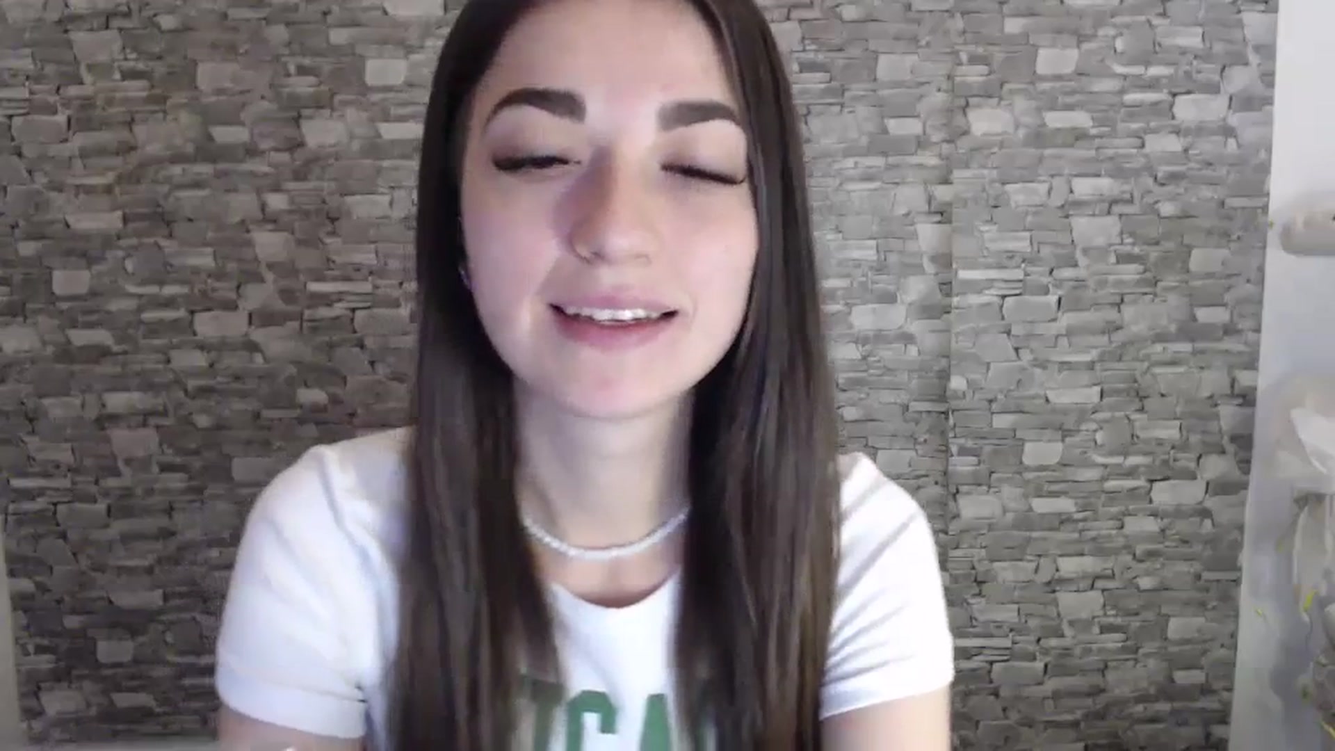 Gallery image thumbnail from Eva_Eldis's myfreecams stream on, 08/17/2023, 16:31 image 8 of 20