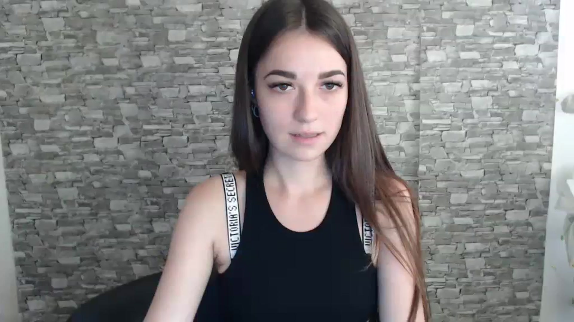 Gallery image thumbnail from Eva_Eldis's myfreecams stream on, 08/18/2023, 13:33 image 14 of 20