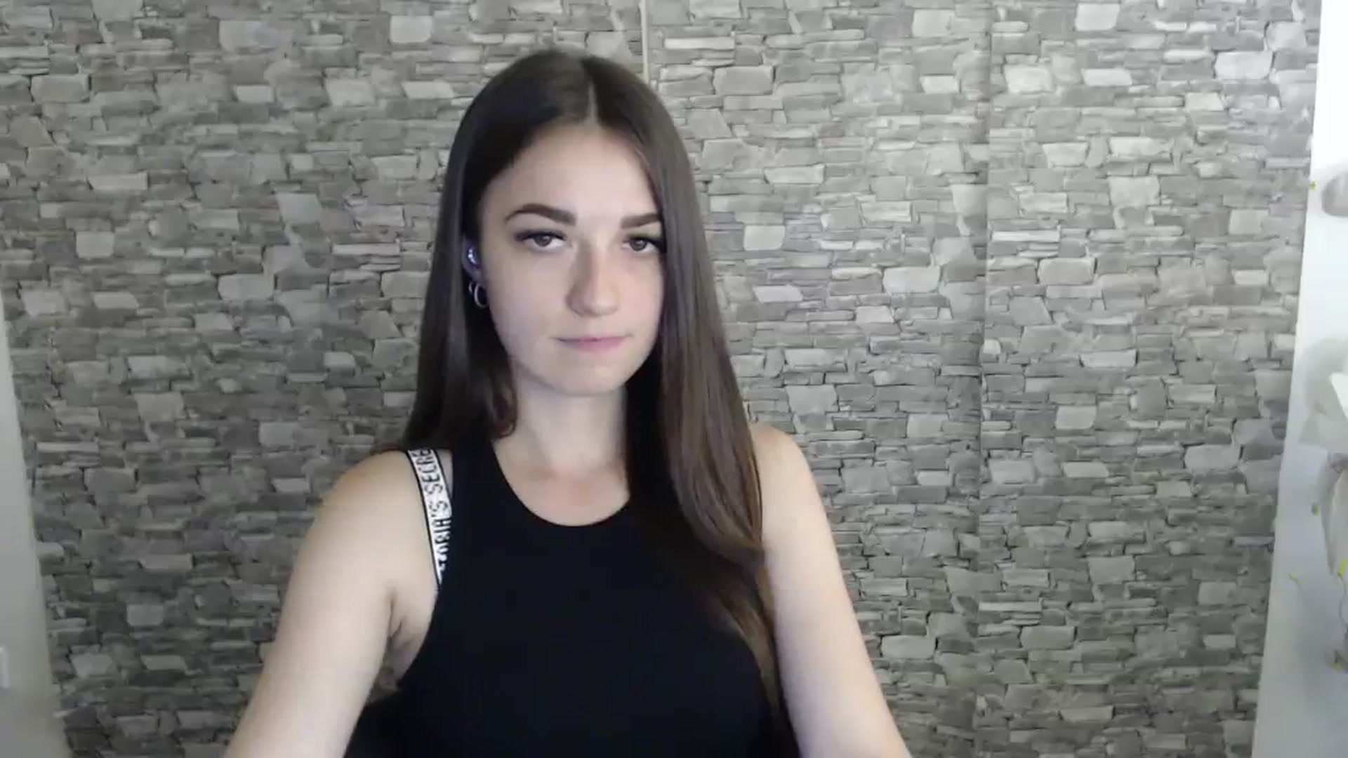 Gallery image thumbnail from Eva_Eldis's myfreecams stream on, 08/18/2023, 13:57 image 20 of 20