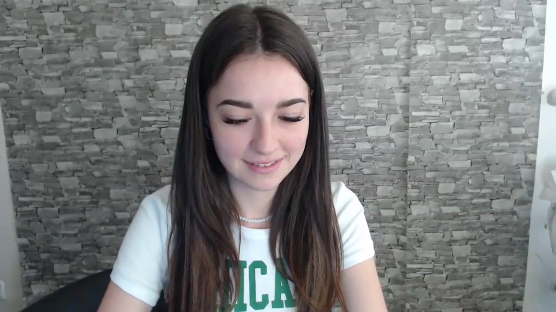 Gallery image thumbnail from Eva_Eldis's myfreecams stream on, 08/19/2023, 11:28 image 15 of 20