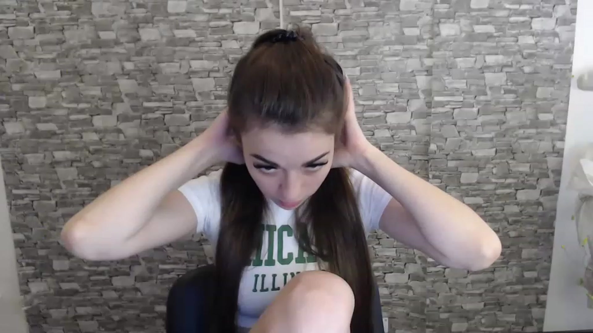 Gallery image thumbnail from Eva_Eldis's myfreecams stream on, 08/21/2023, 14:49 image 2 of 20