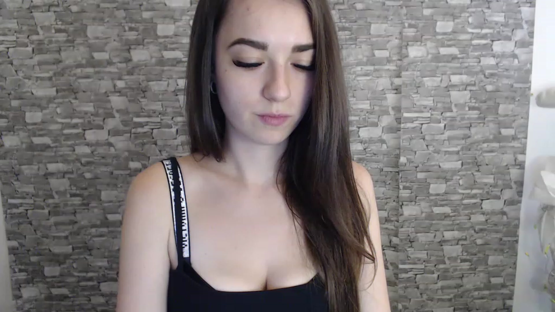 Gallery image thumbnail from Eva_Eldis's myfreecams stream on, 08/22/2023, 12:51 image 9 of 20