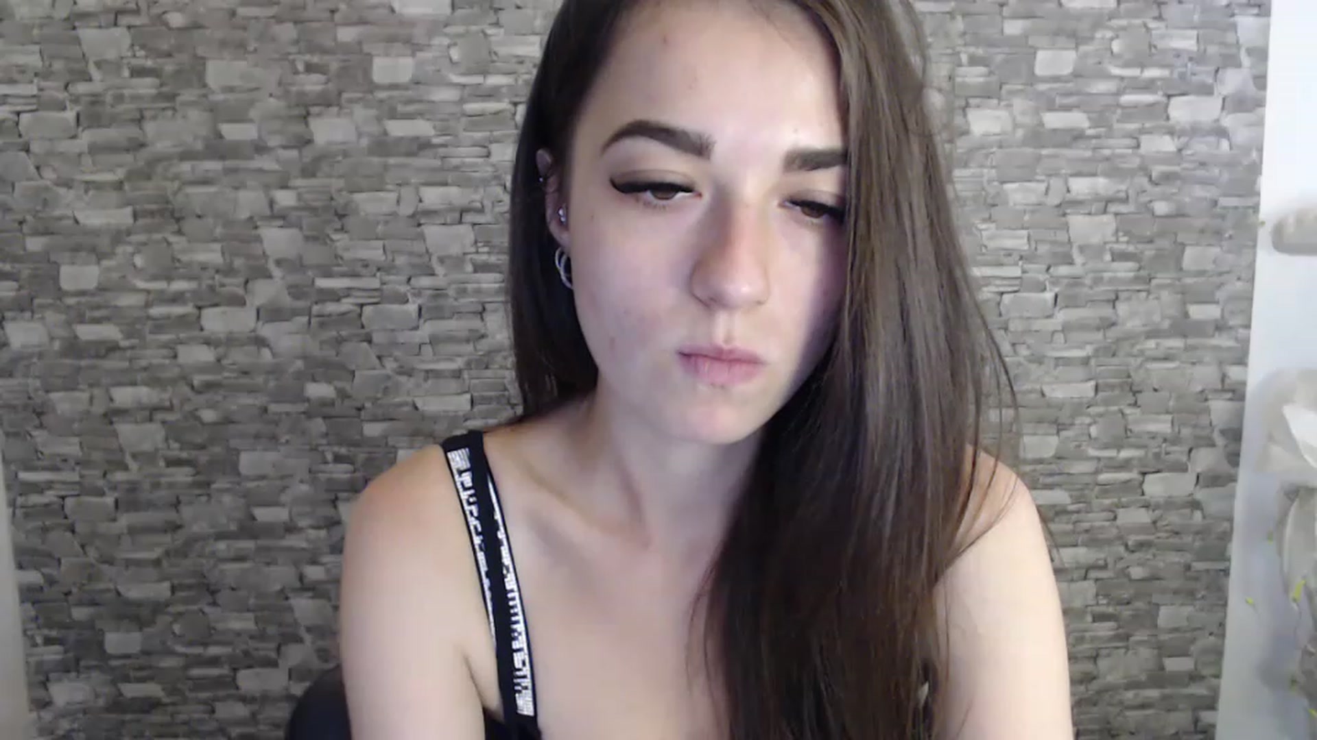Gallery image thumbnail from Eva_Eldis's myfreecams stream on, 08/22/2023, 12:51 image 11 of 20