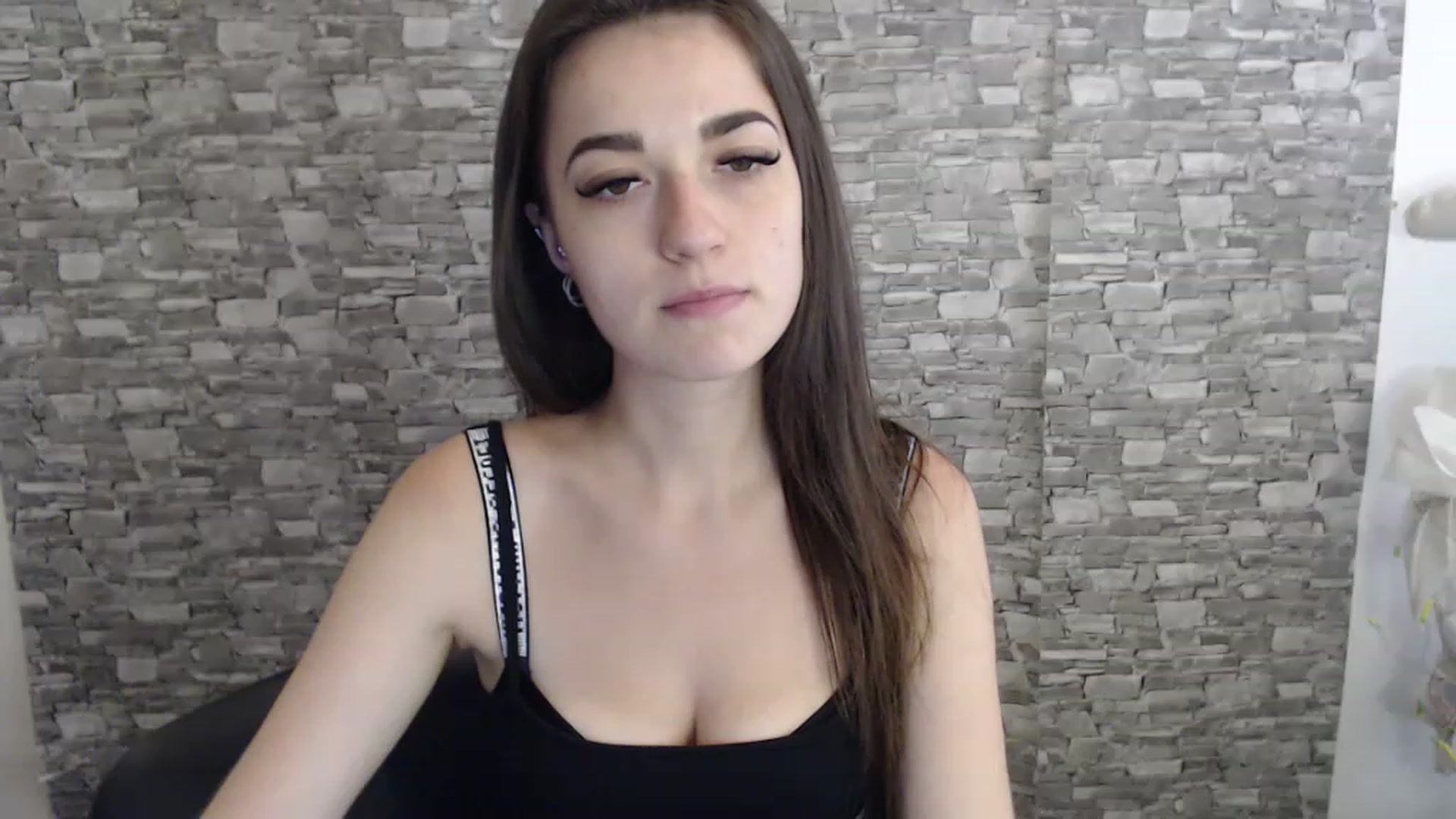 Gallery image thumbnail from Eva_Eldis's myfreecams stream on, 08/22/2023, 12:51 image 20 of 20