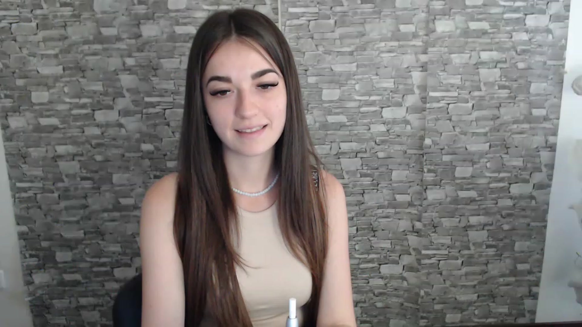 Gallery image thumbnail from Eva_Eldis's myfreecams stream on, 08/23/2023, 12:03 image 19 of 20